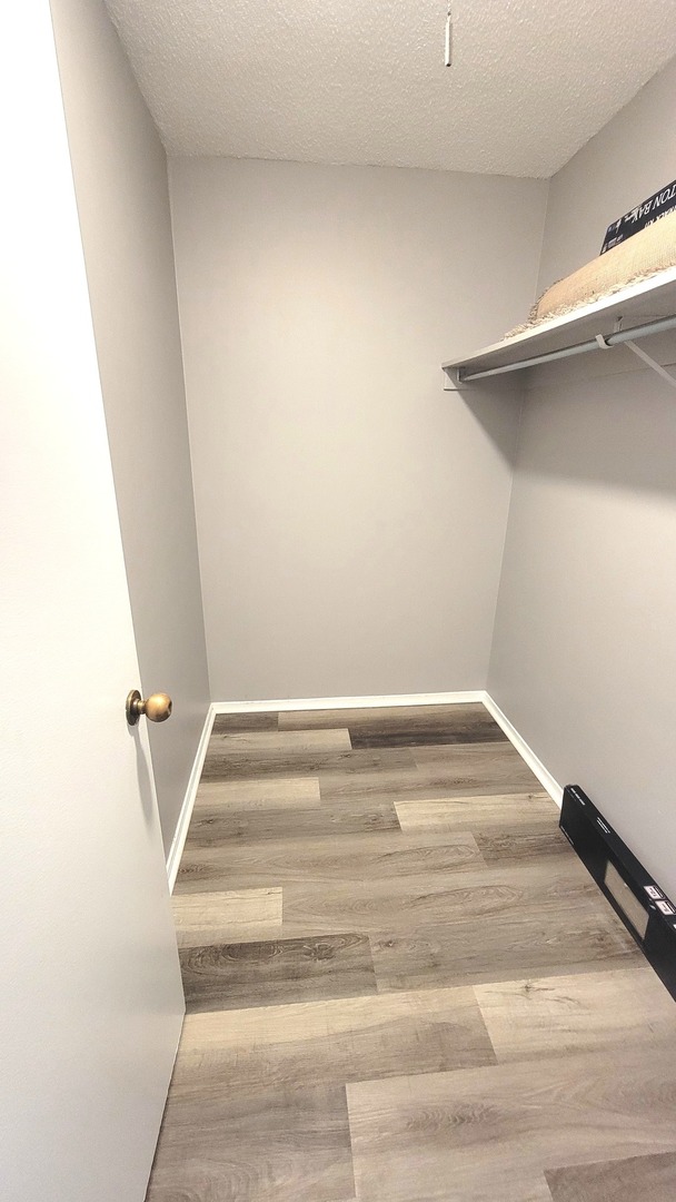 10 E Ontario Street Unit: 2406