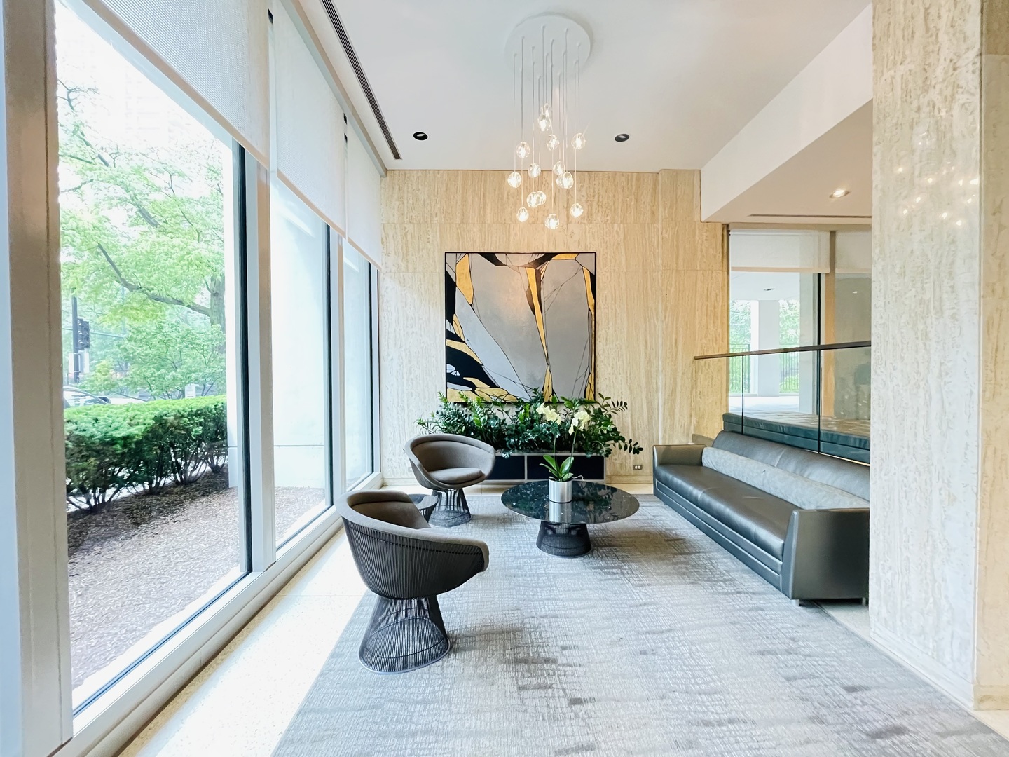 88 W SCHILLER Street Unit: 2805L