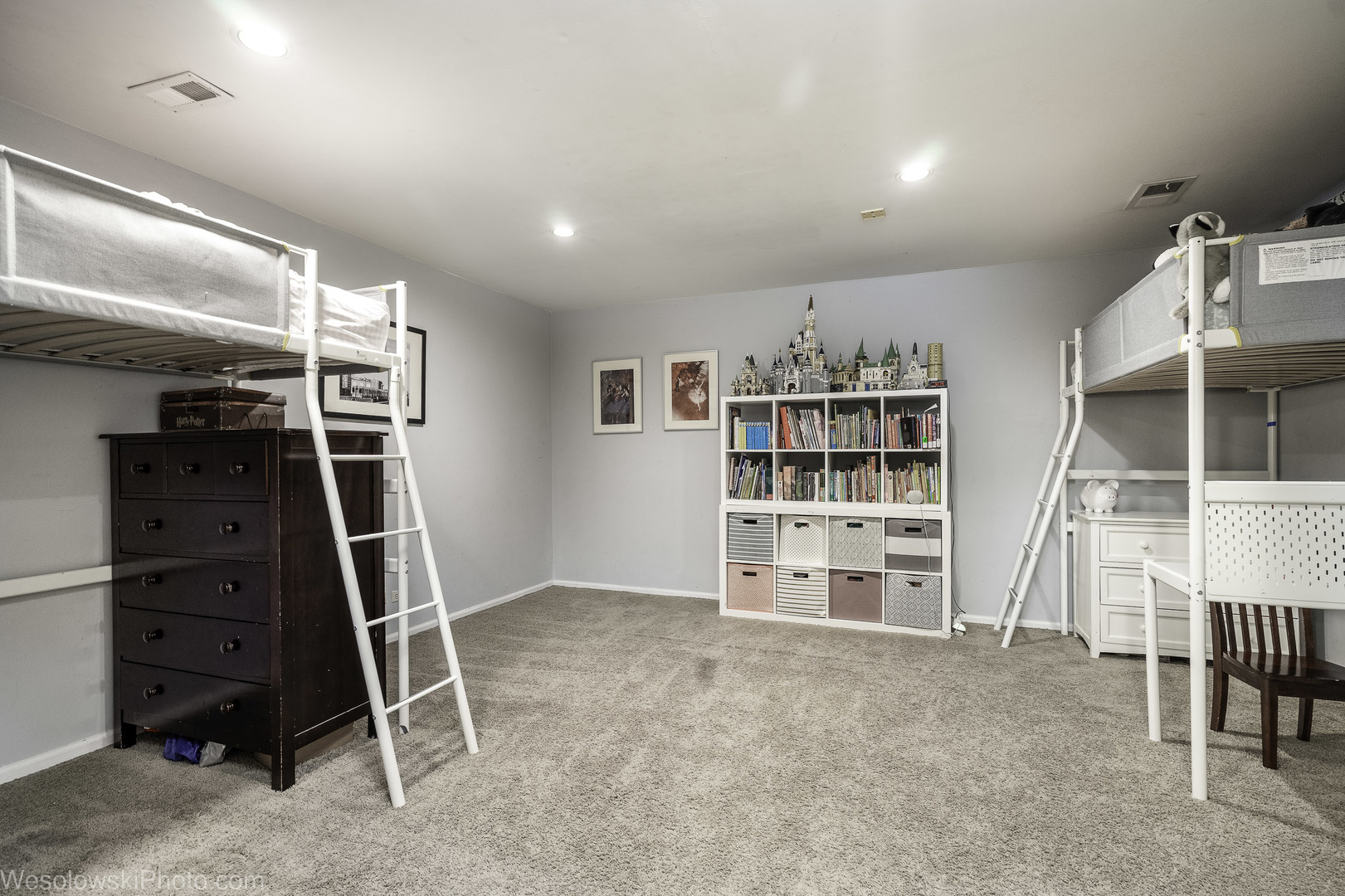 3315 N RACINE Avenue