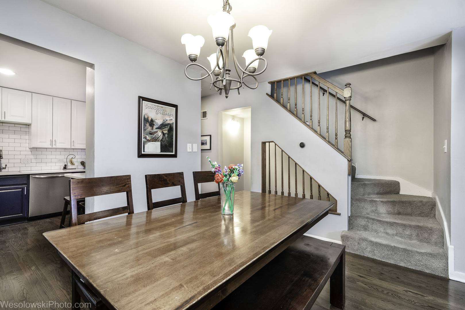 3315 N RACINE Avenue