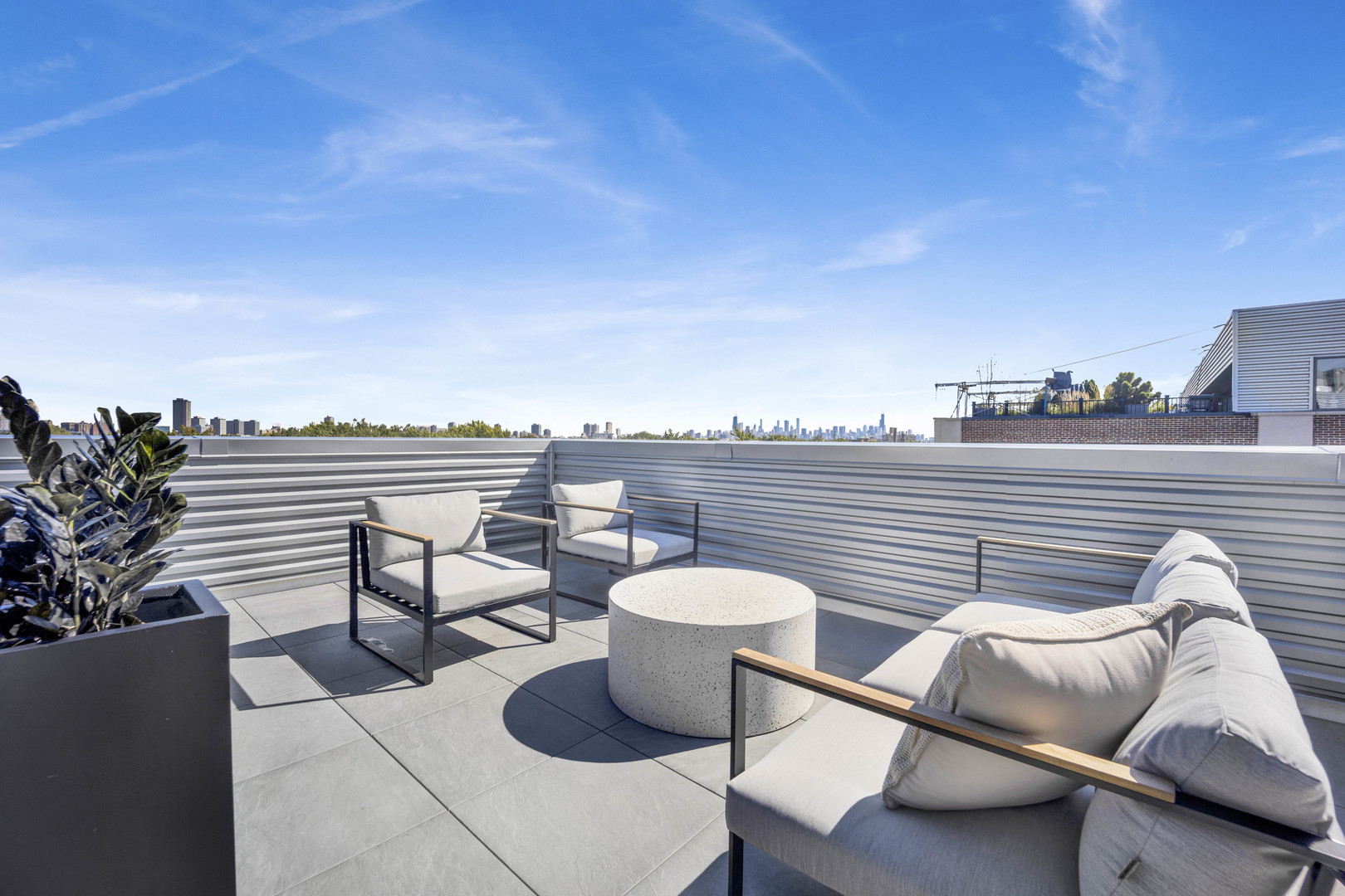 1802 W Berenice Avenue Unit: 502