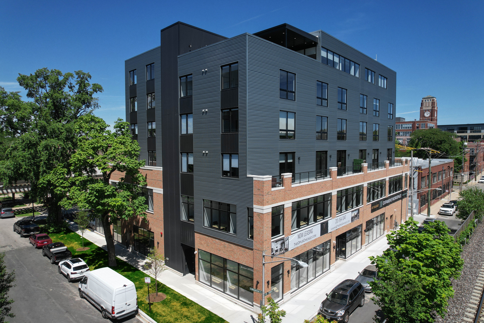 1802 W Berenice Avenue Unit: 502