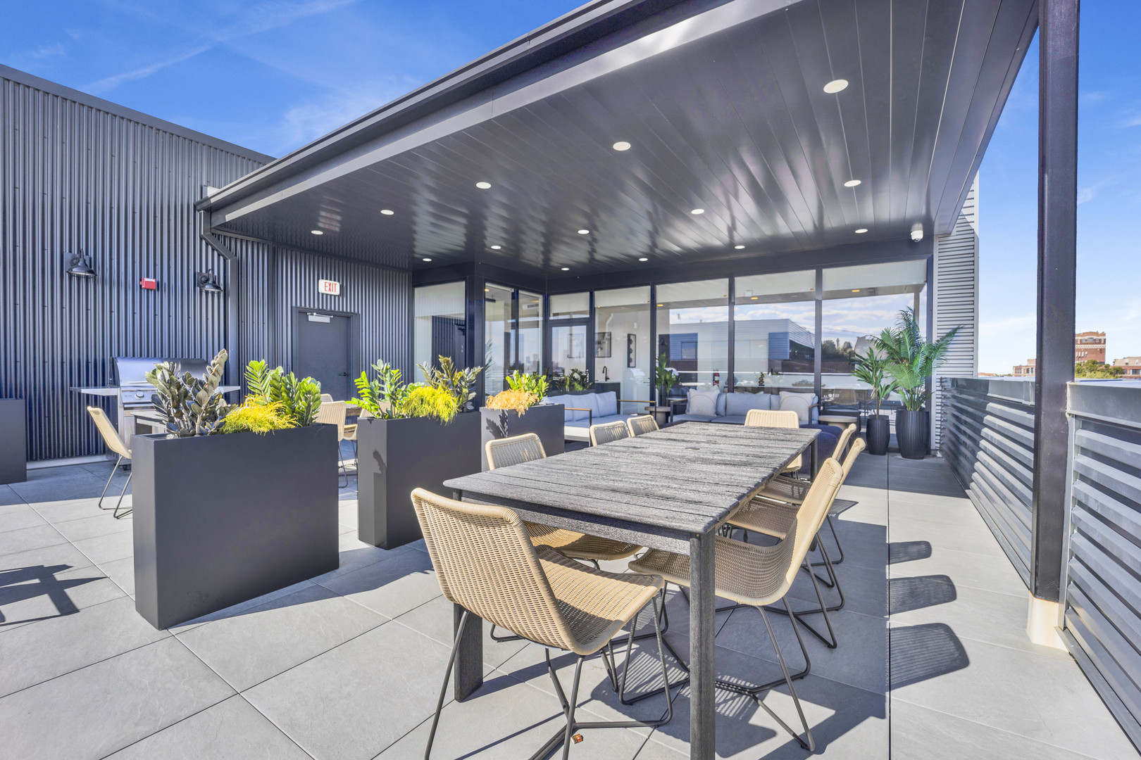 1802 W Berenice Avenue Unit: 502