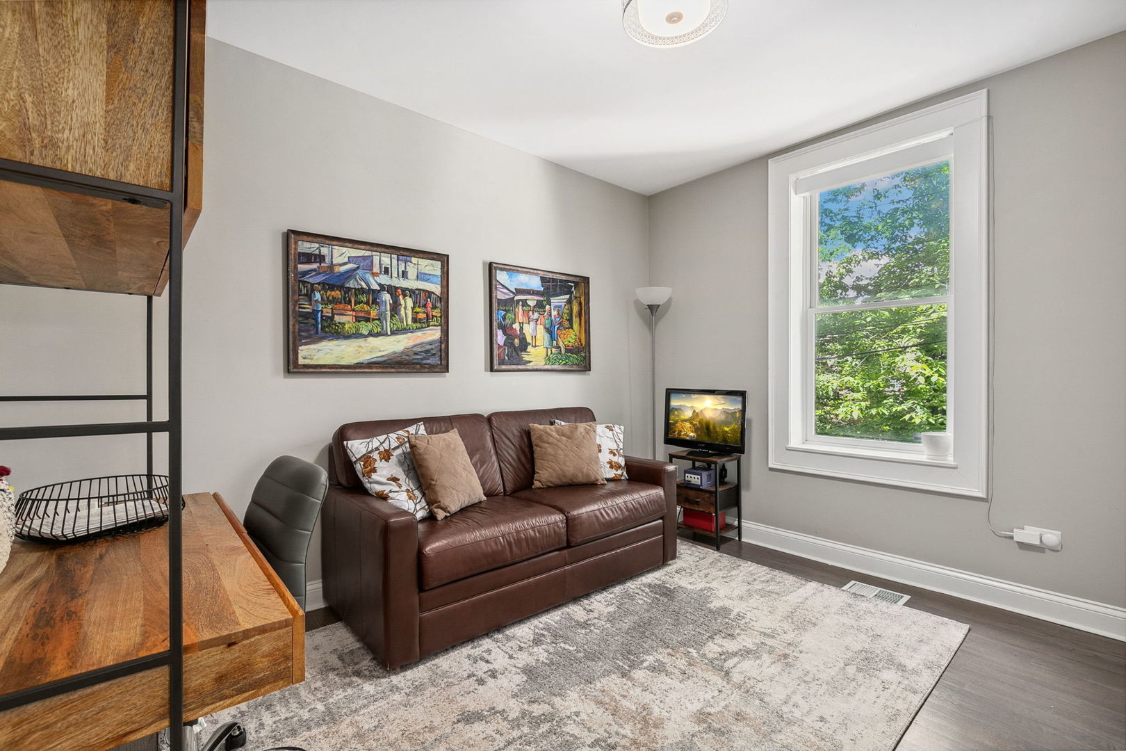 2017 W Evergreen Avenue Unit: 102