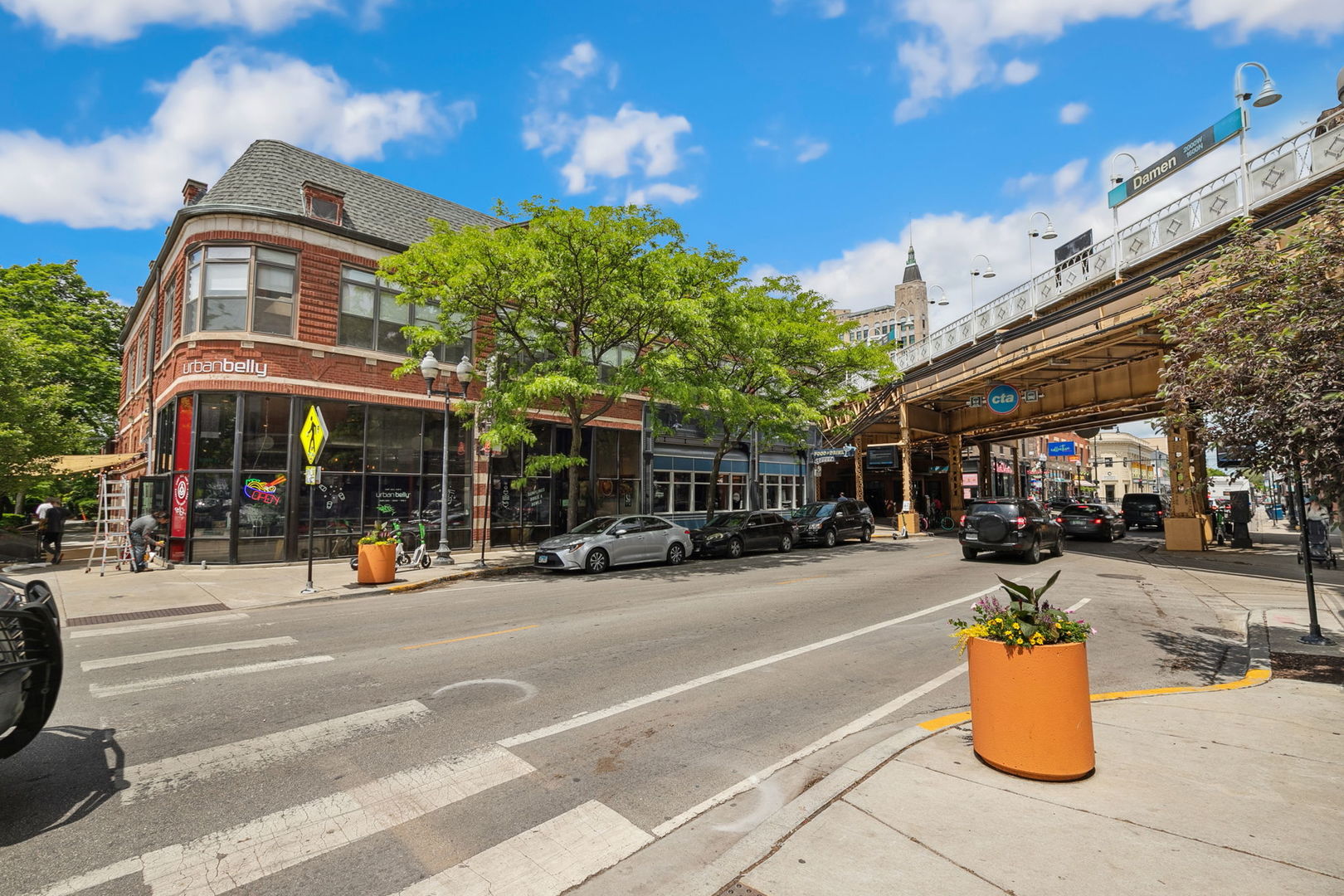 2017 W Evergreen Avenue Unit: 102