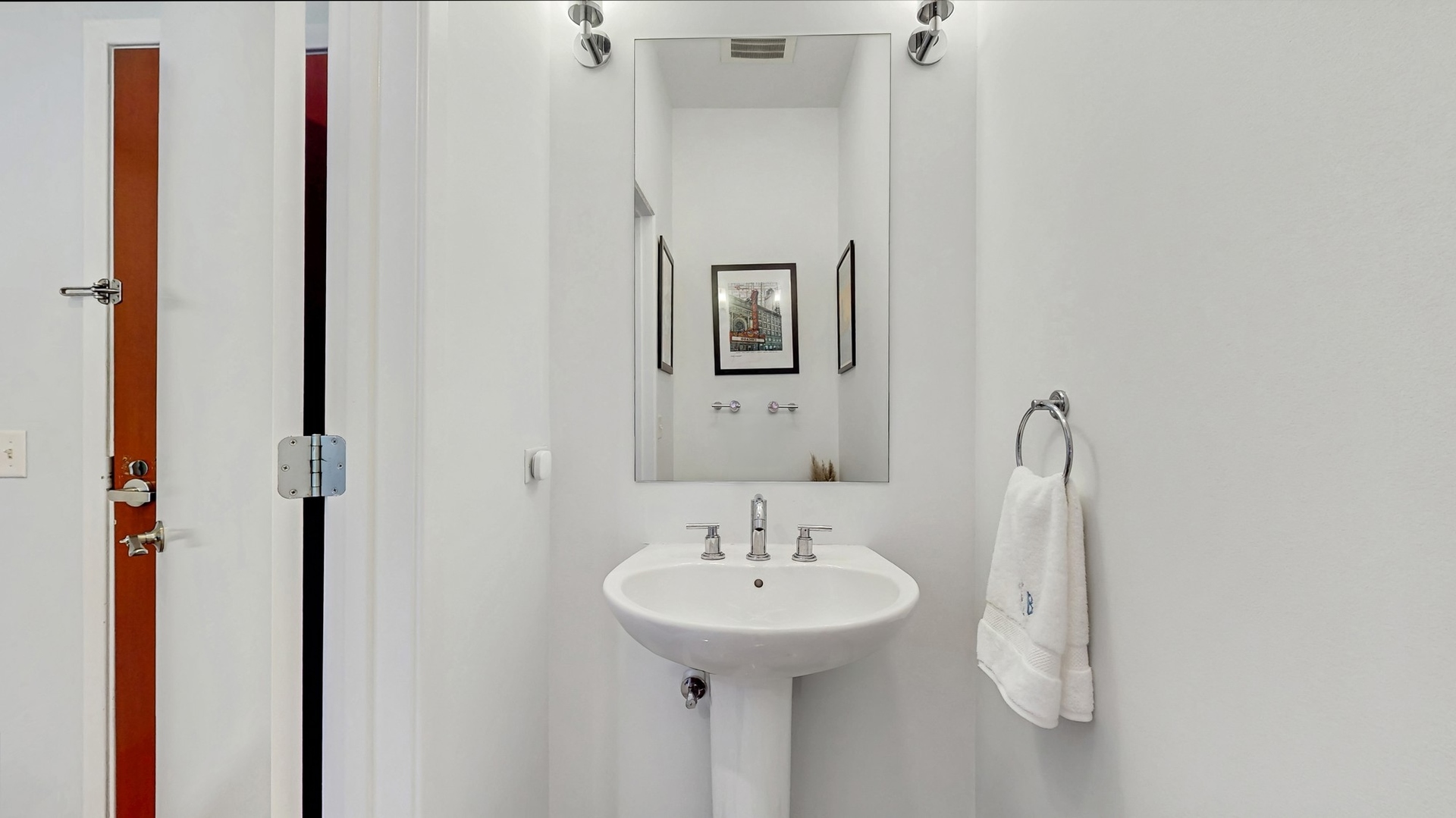 3920 N SHERIDAN Road Unit: 411