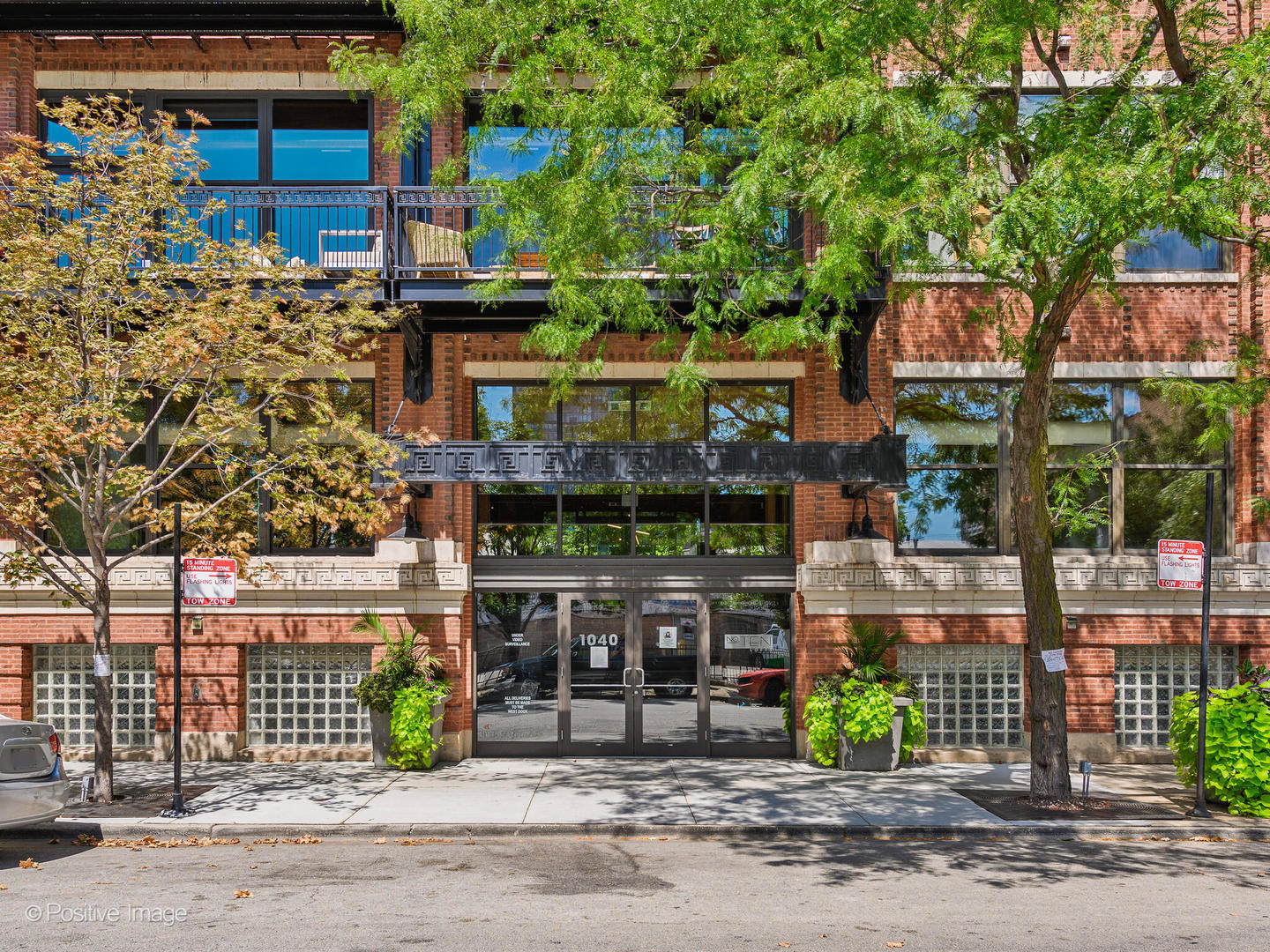1040 W Adams Street Unit: 238