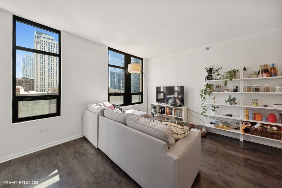 1255 S State Street Unit: 911