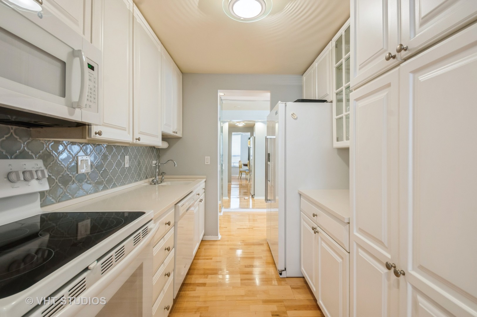 110 E Delaware Place Unit: 1501
