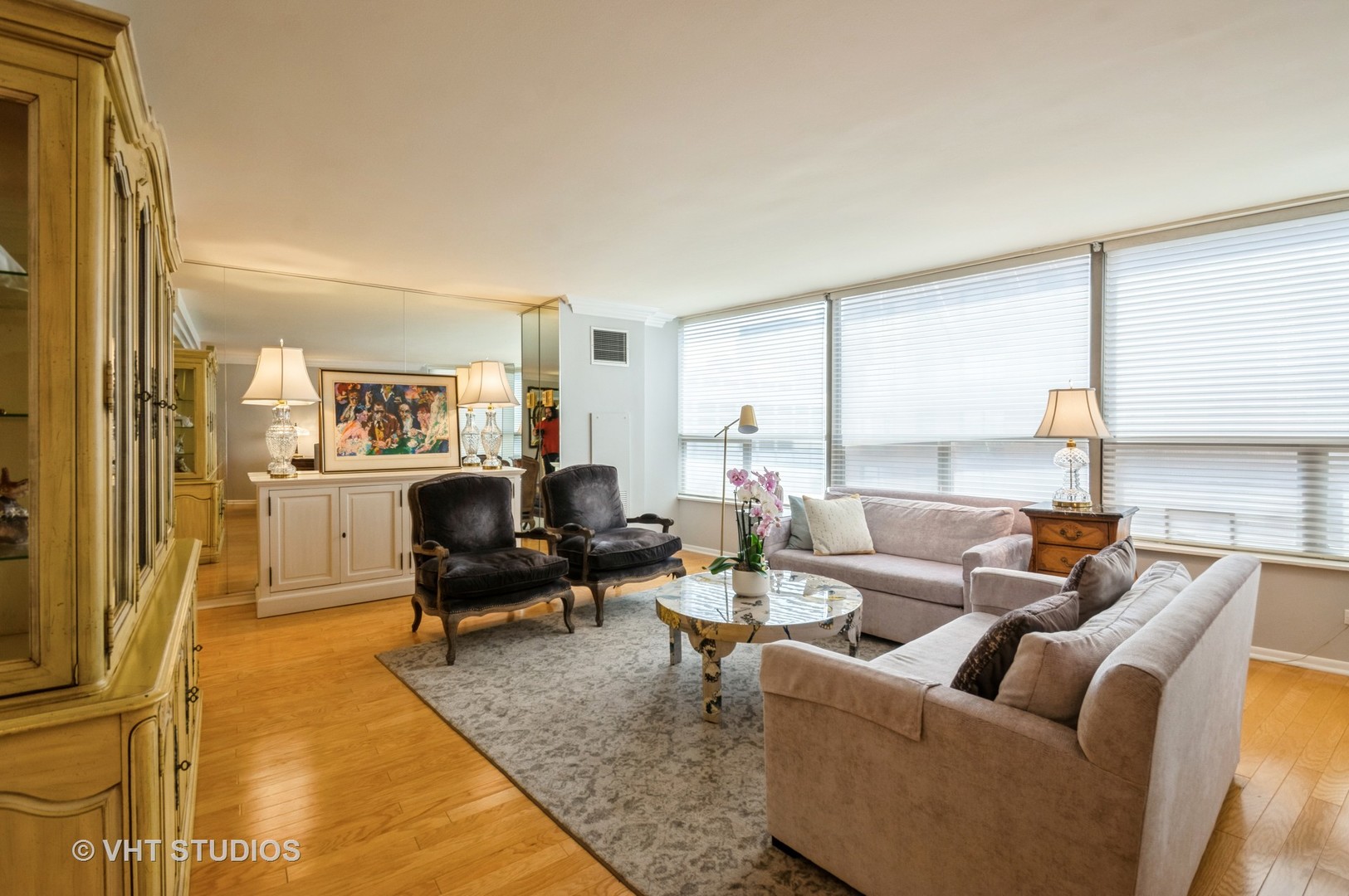 110 E Delaware Place Unit: 1501