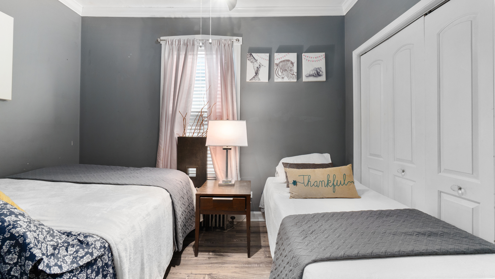 3406 W Dickens Avenue