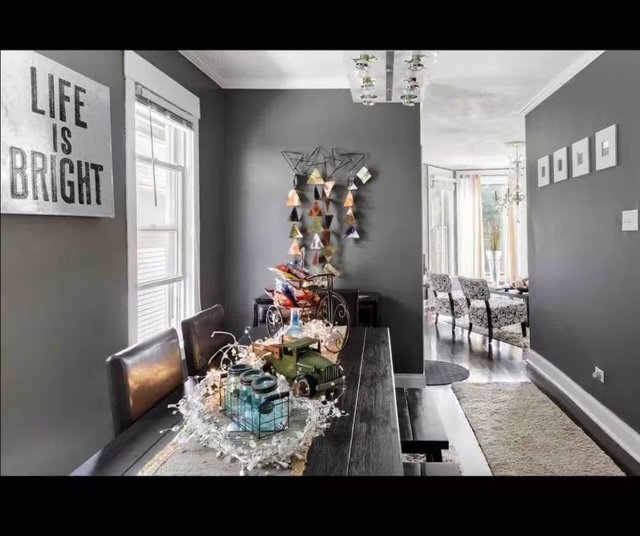 3406 W Dickens Avenue