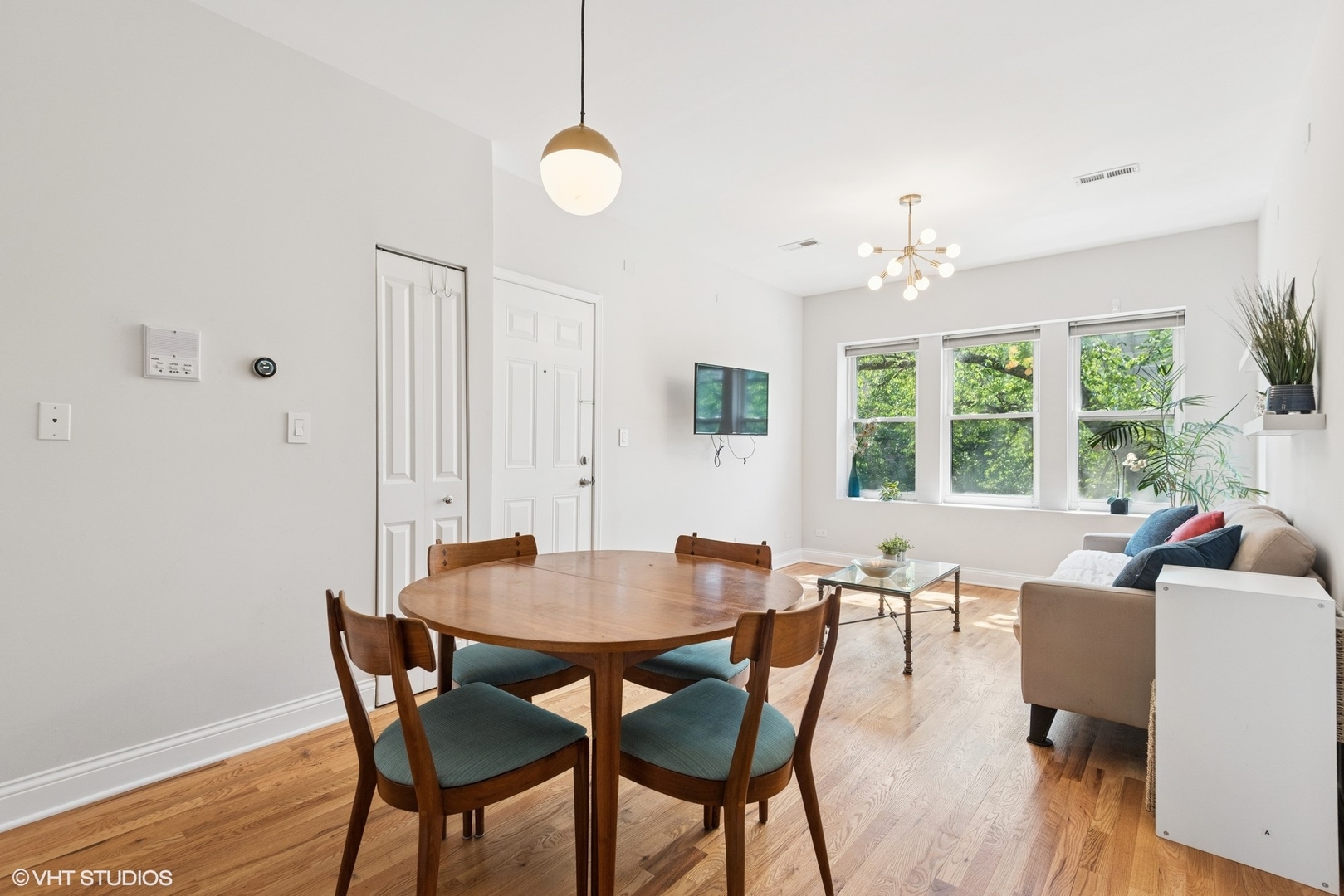 3414 N Racine Avenue Unit: 2