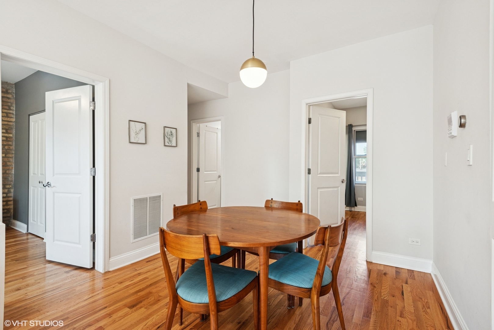 3414 N Racine Avenue Unit: 2