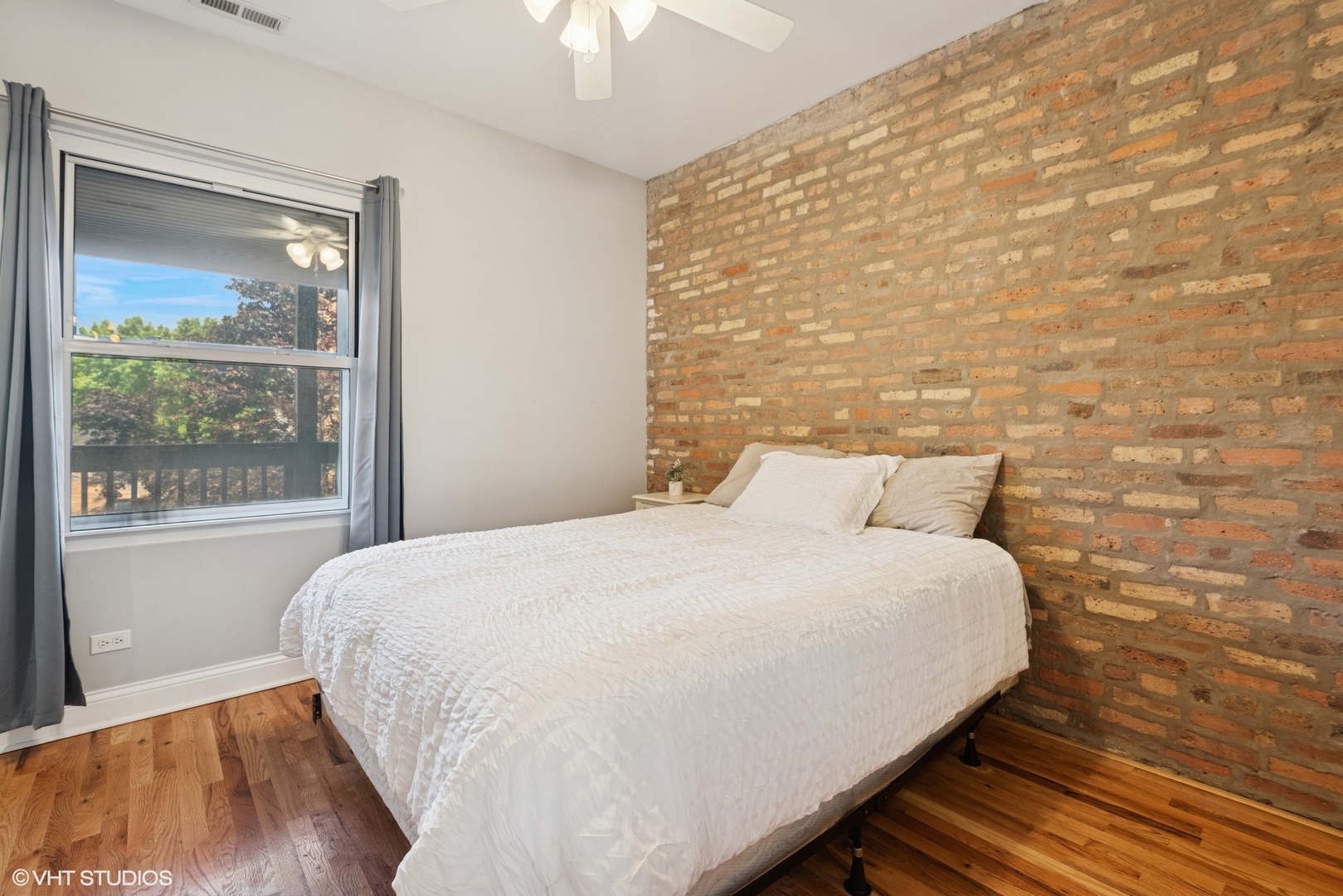 3414 N Racine Avenue Unit: 2