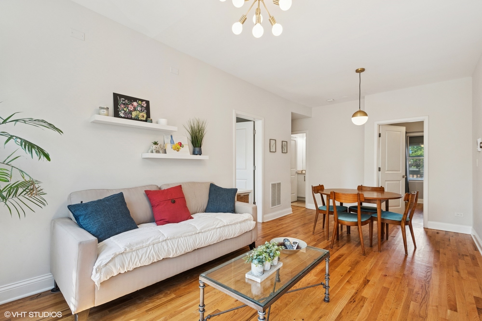 3414 N Racine Avenue Unit: 2