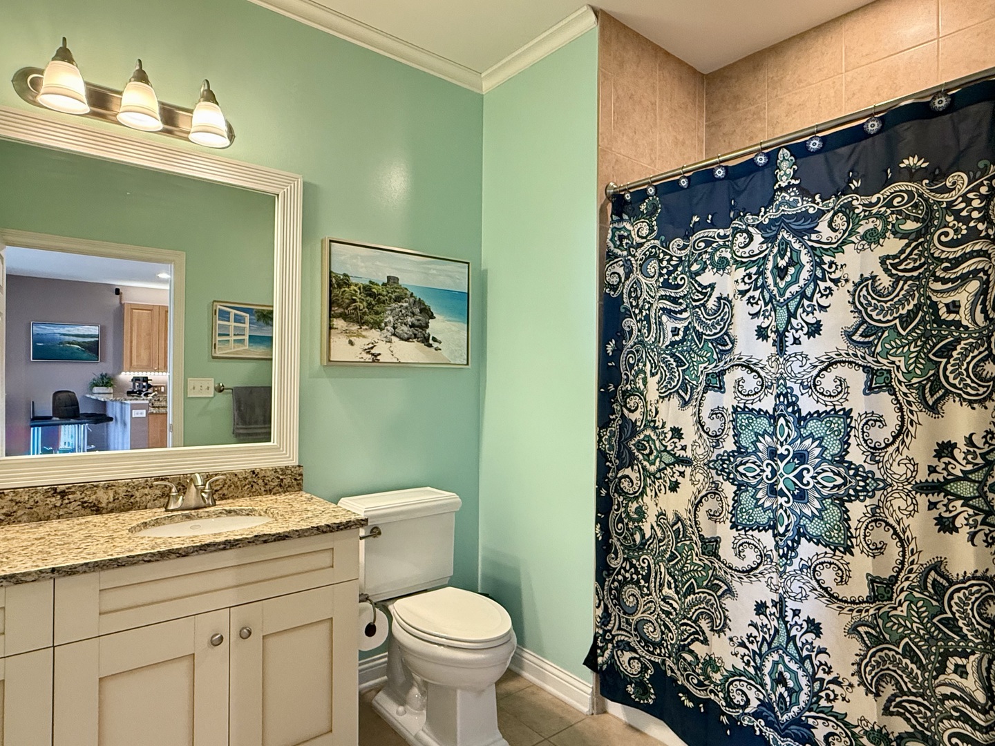 160 S River Street Unit: 204