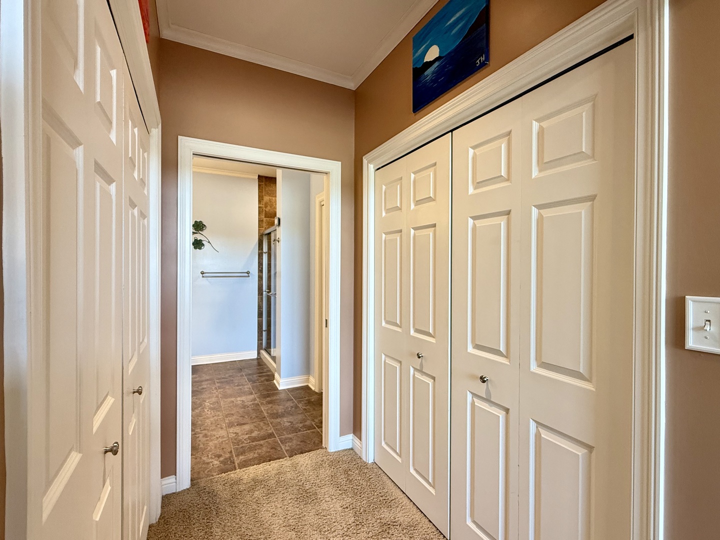 160 S River Street Unit: 204