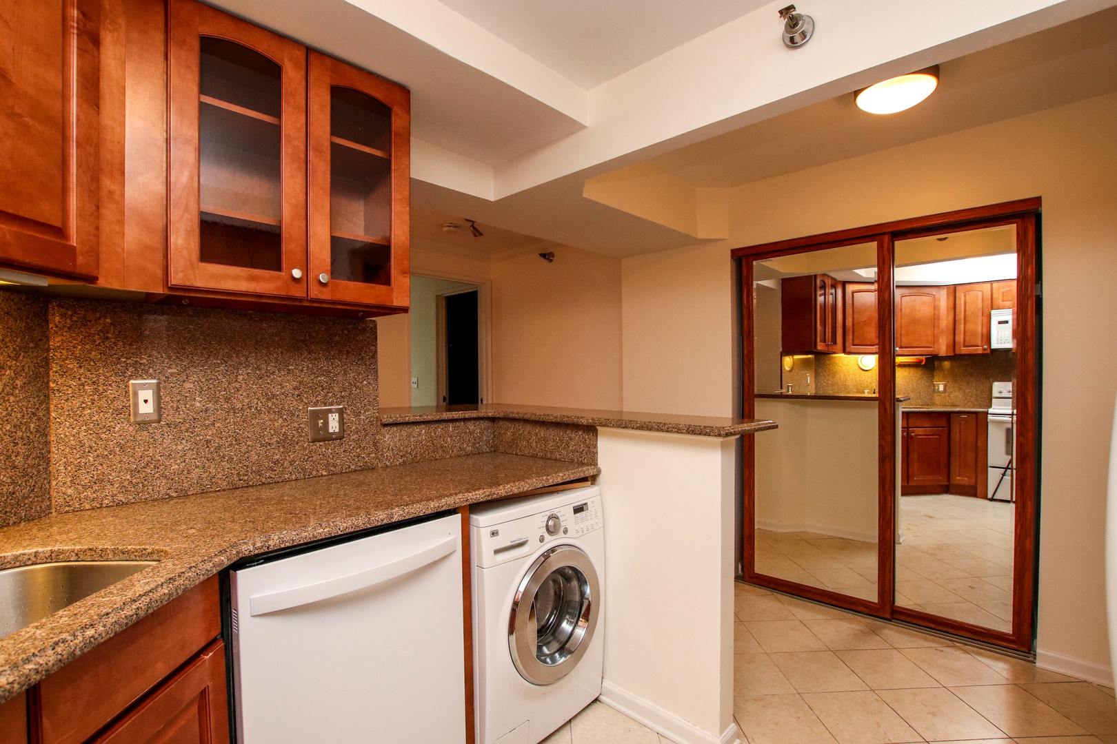 195 N Harbor Drive Unit: 505