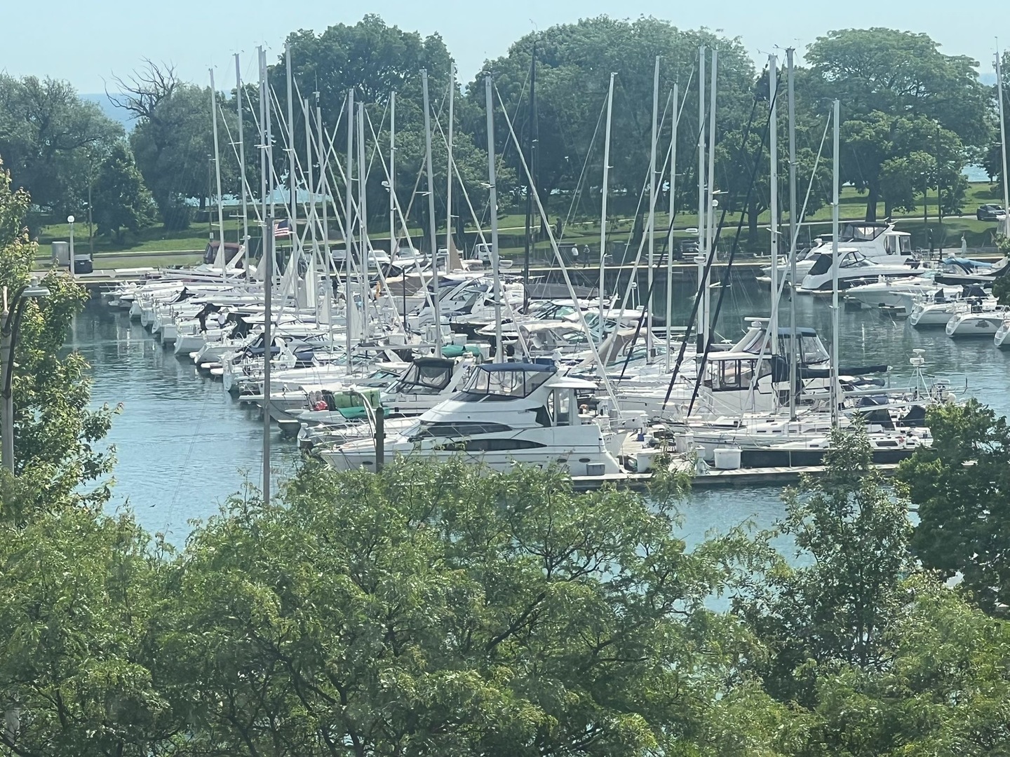 3410 N Lake Shore Drive Unit: 5E