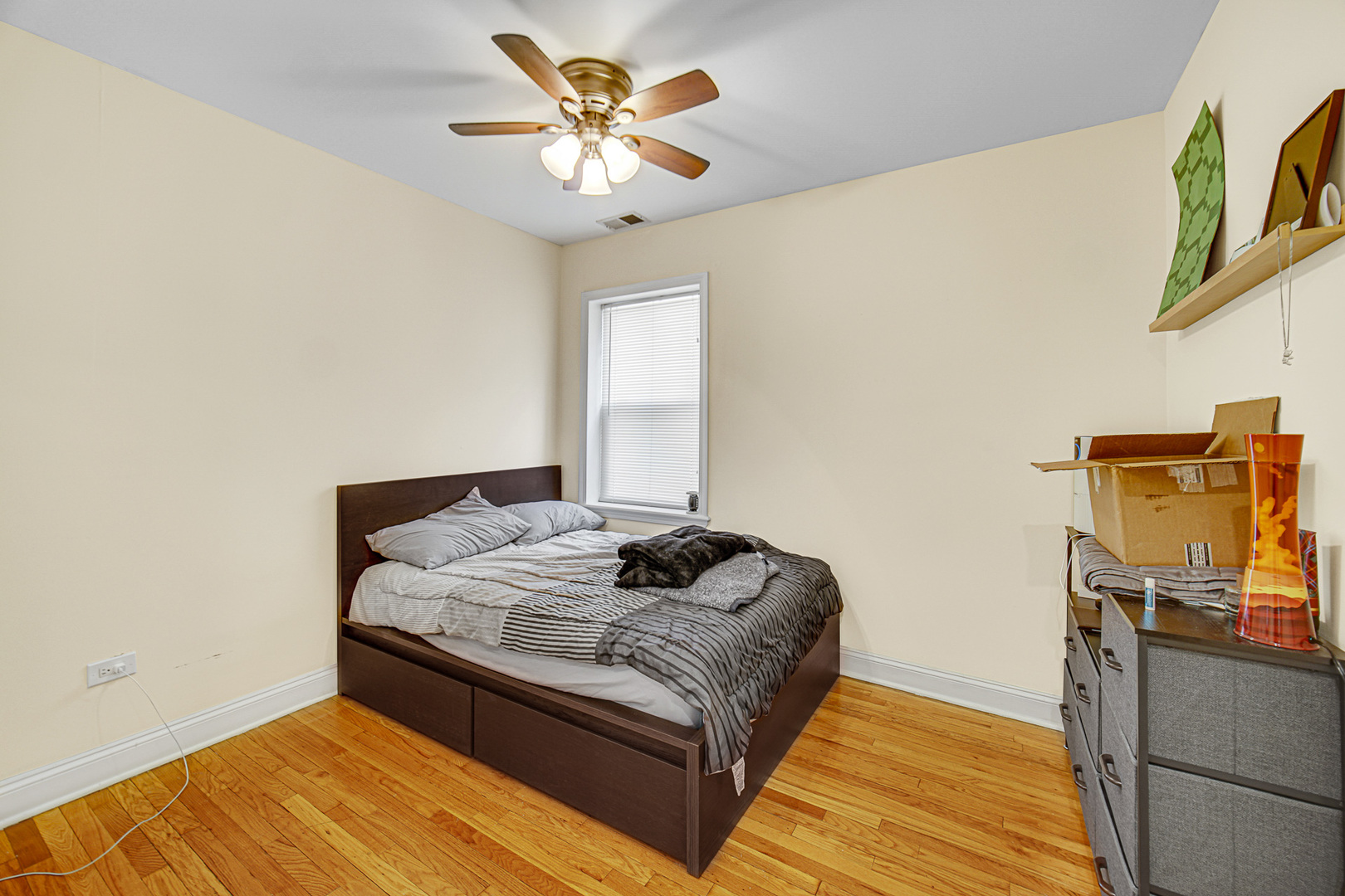 4825 N karlov Avenue