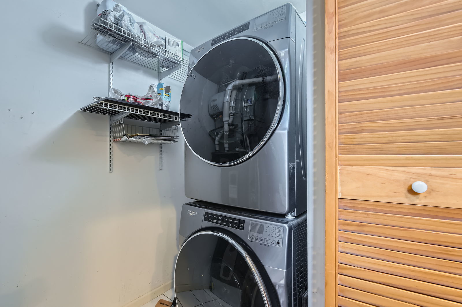 1622 W Ontario Street Unit: 1E