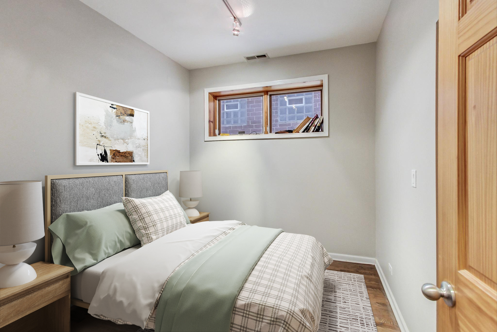 1622 W Ontario Street Unit: 1E