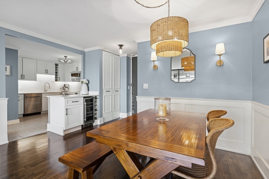 1450 N Astor Street Unit: 5C