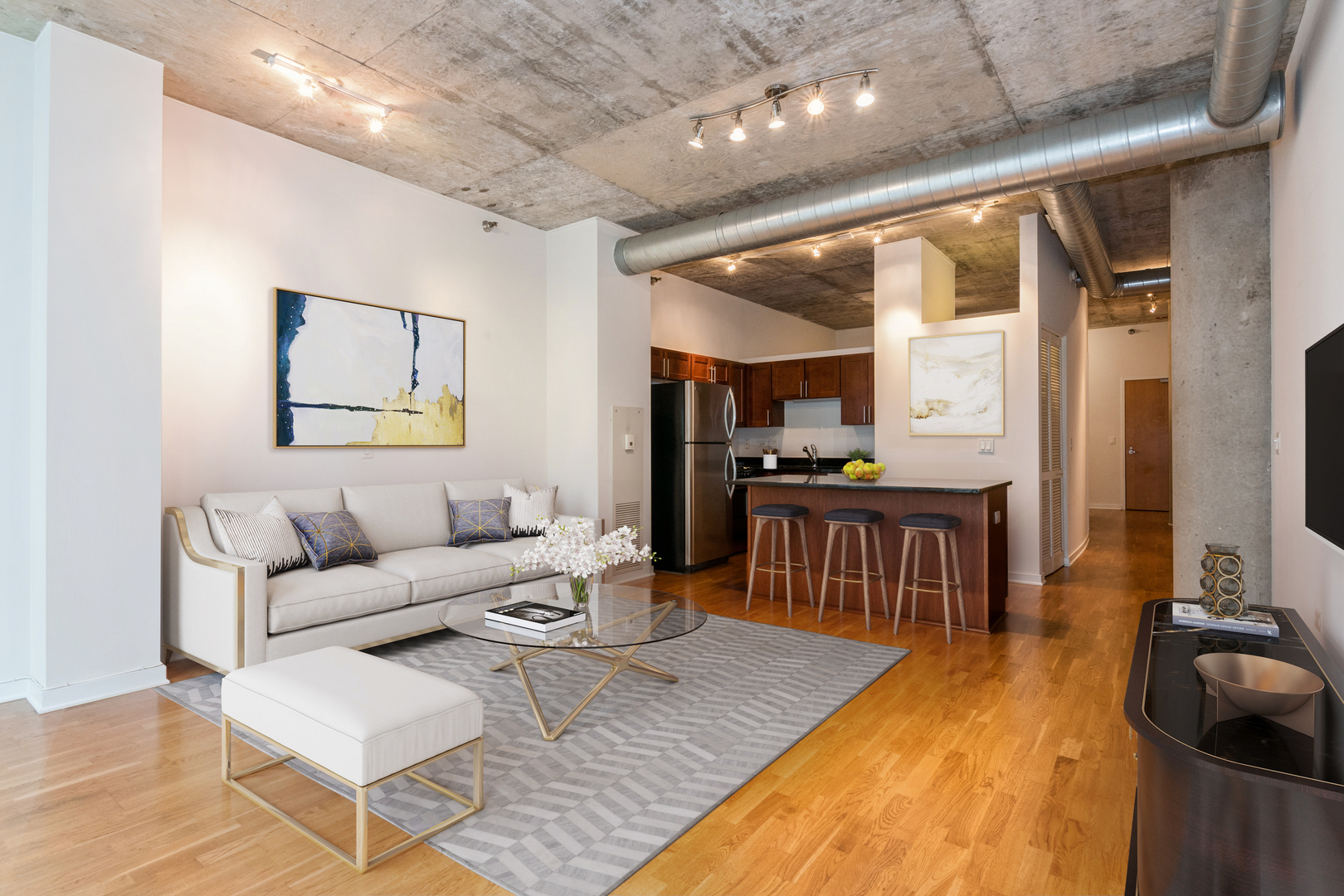 700 N Larrabee Street Unit: 1205