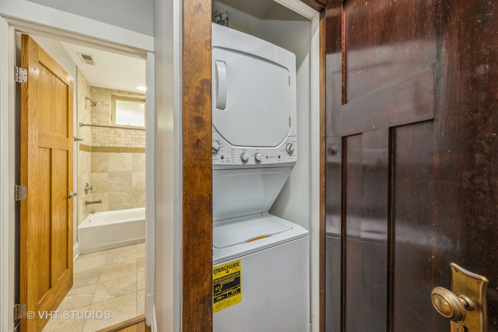 256 Pleasant Street Unit: 2