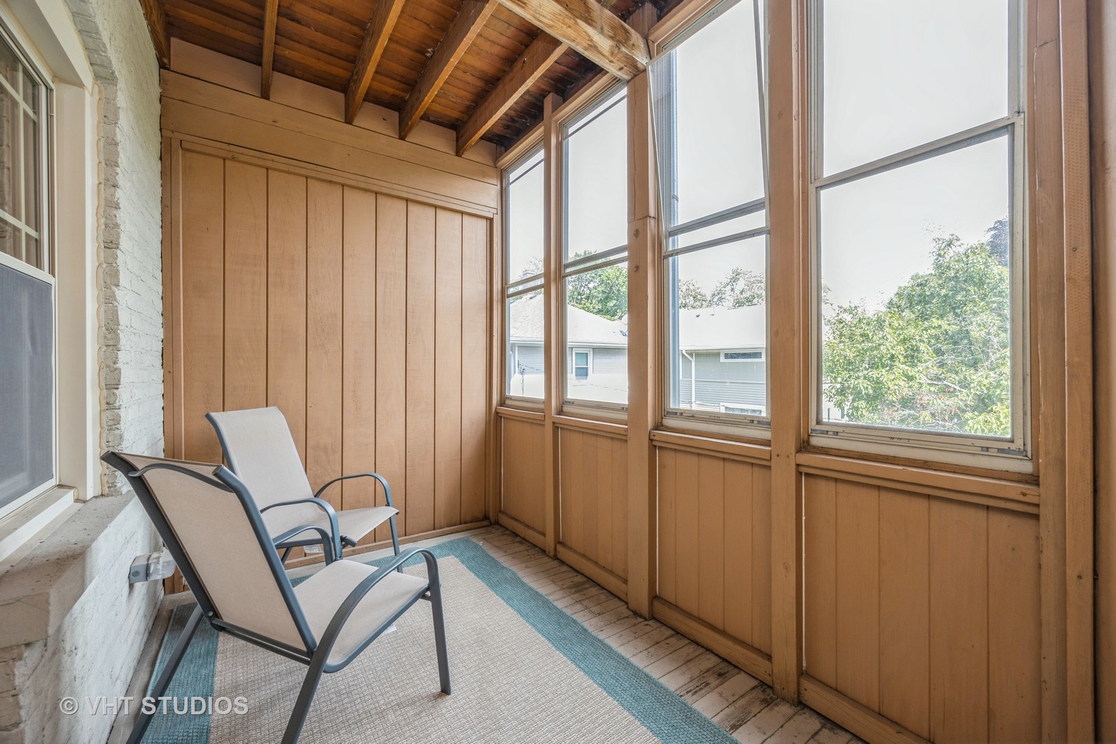 256 Pleasant Street Unit: 2