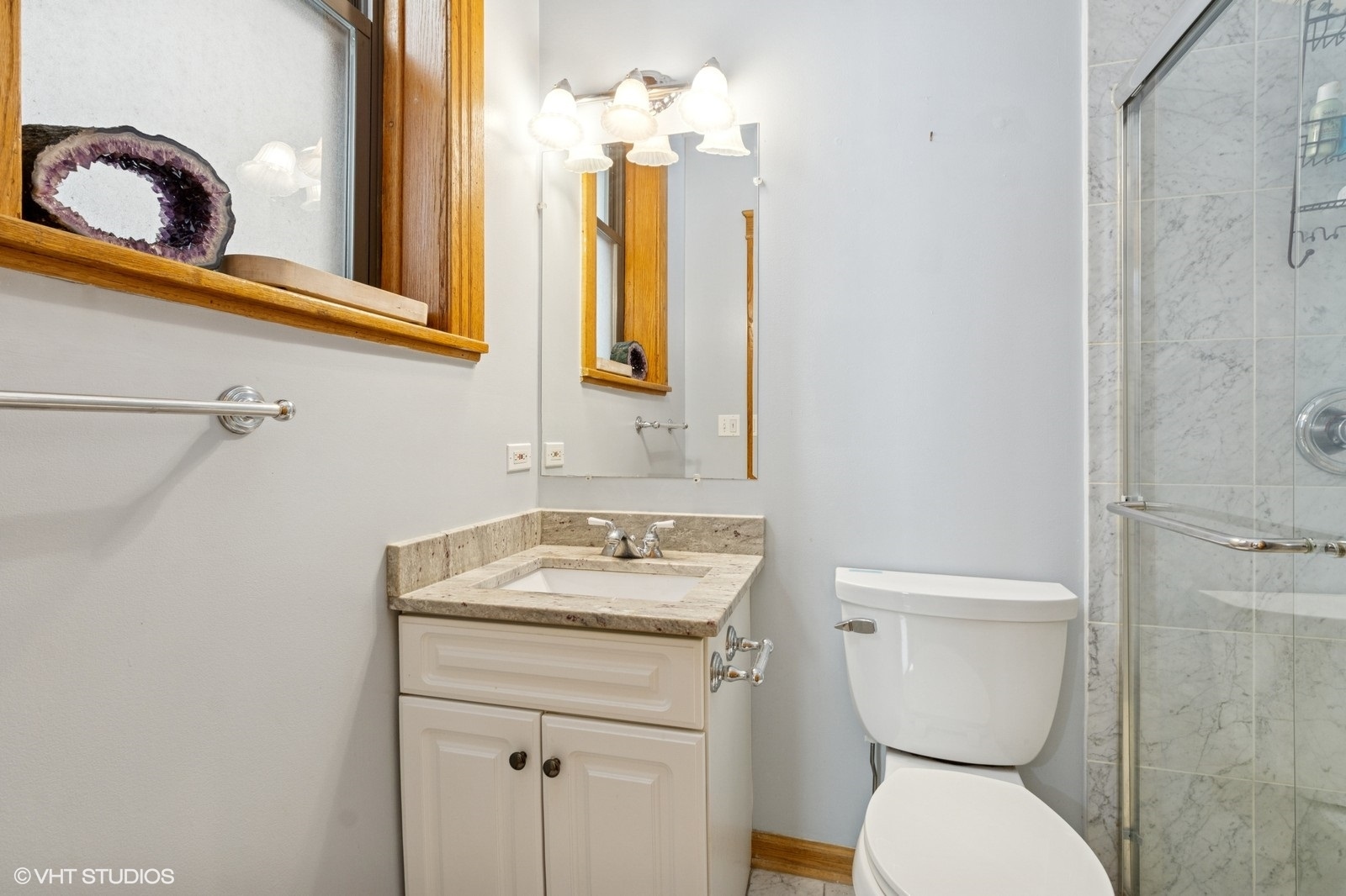 2610 N Dayton Street Unit: 2N