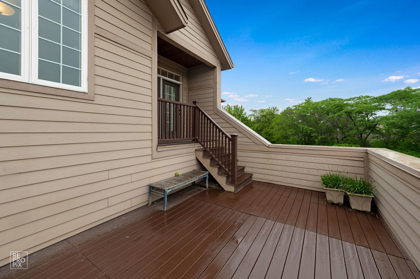 3643 N Hamlin Avenue