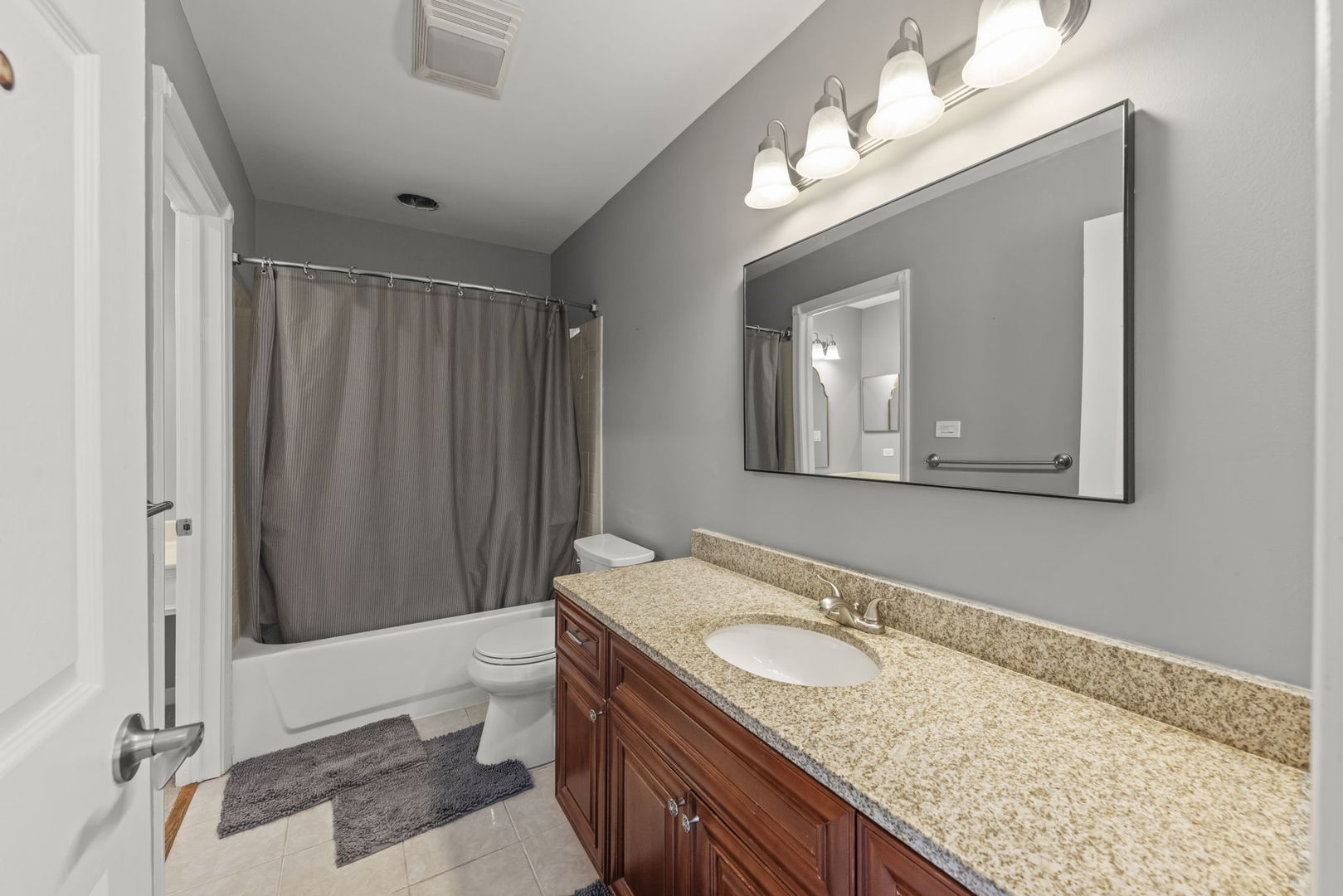 1042 N Thackeray Drive