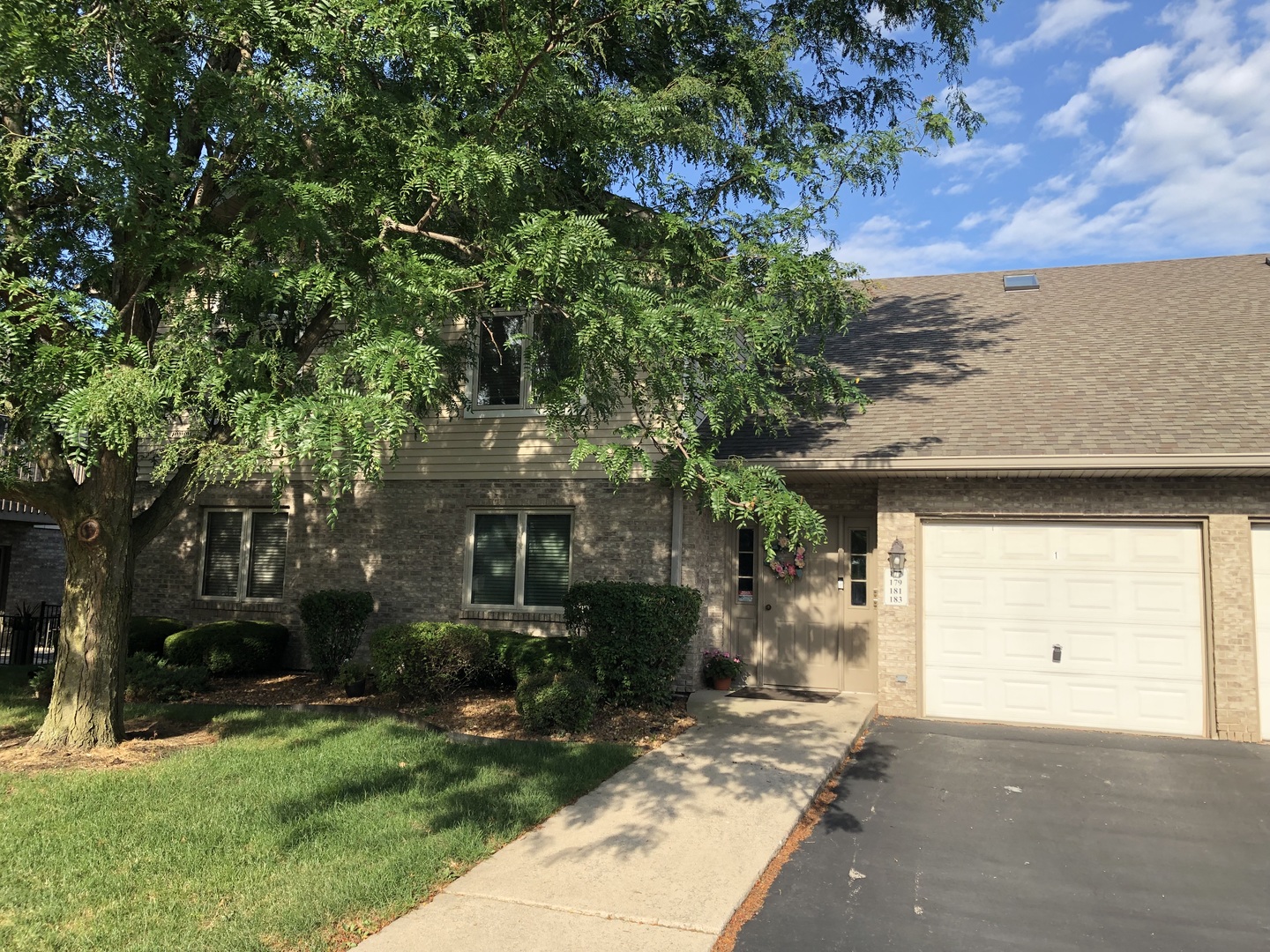 181 Saenz Lane Unit: 181