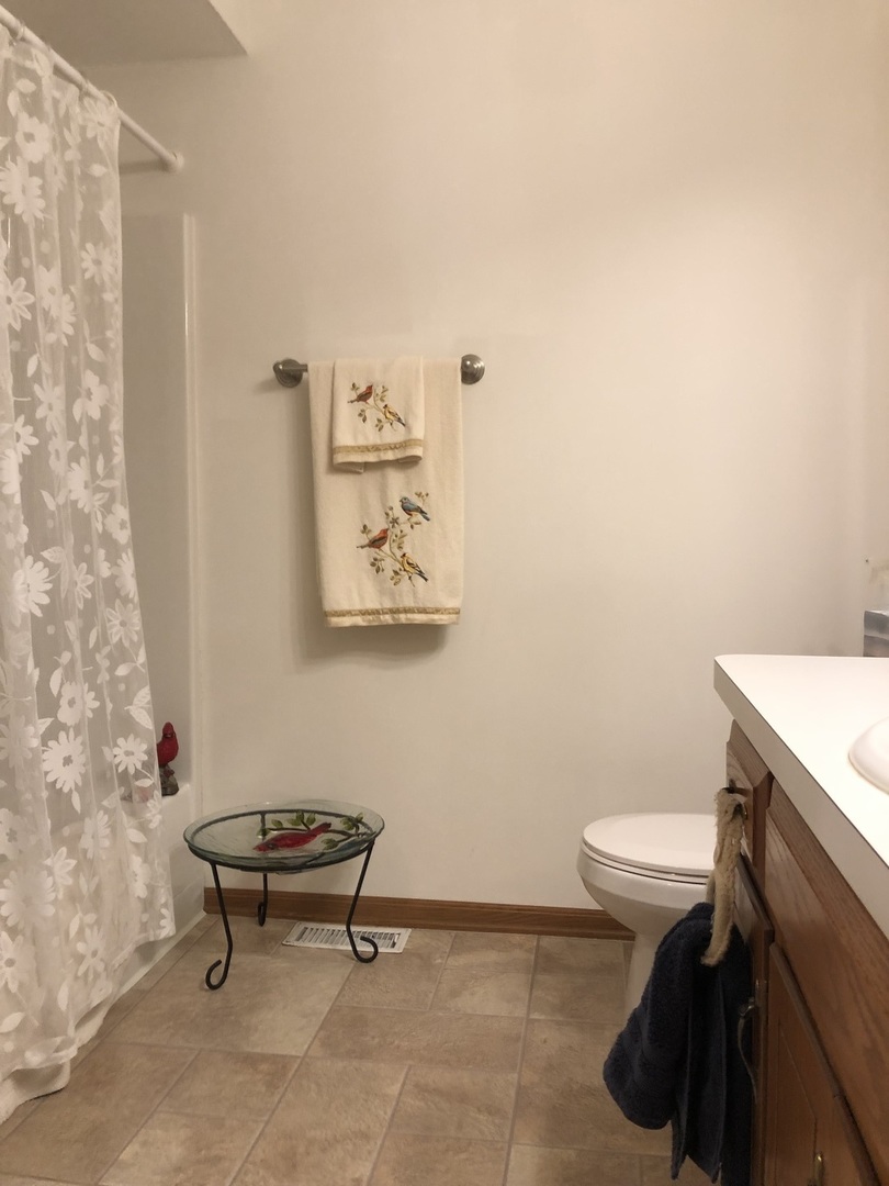 181 Saenz Lane Unit: 181