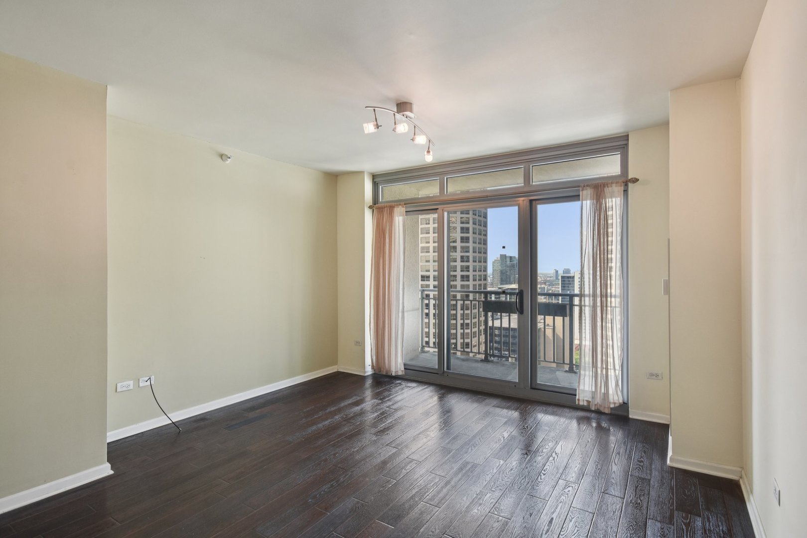 125 S Jefferson Street Unit: 2603