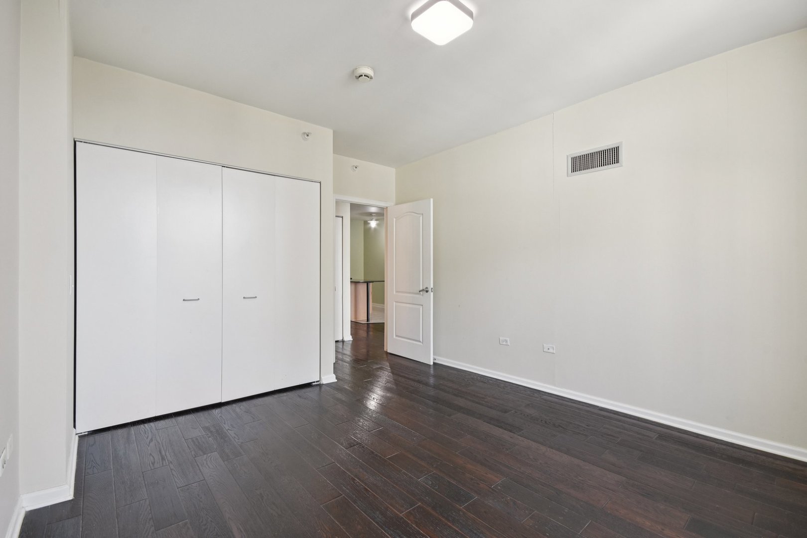 125 S Jefferson Street Unit: 2603