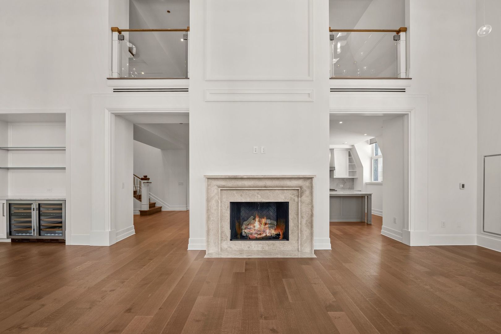 435 N Michigan Avenue Unit: 2004