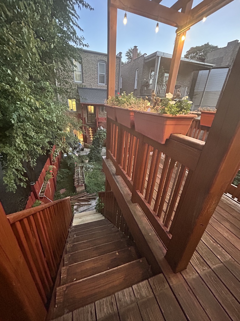 3230 W Fulton Boulevard