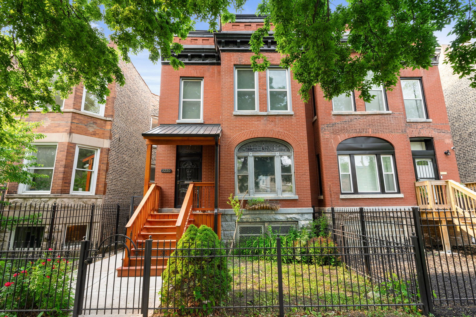 3230 W Fulton Boulevard