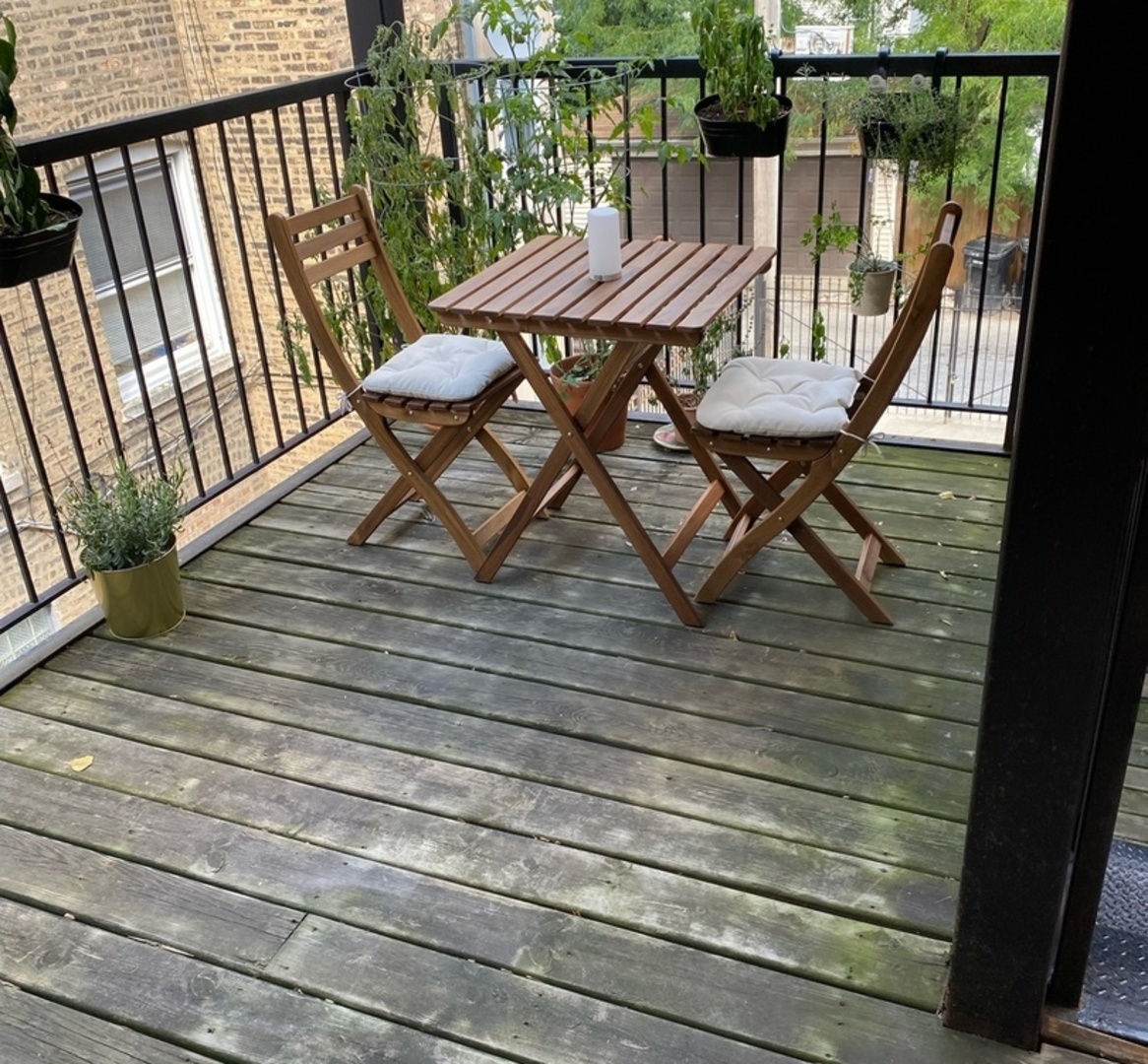 4829 N Kimball Avenue Unit: 2