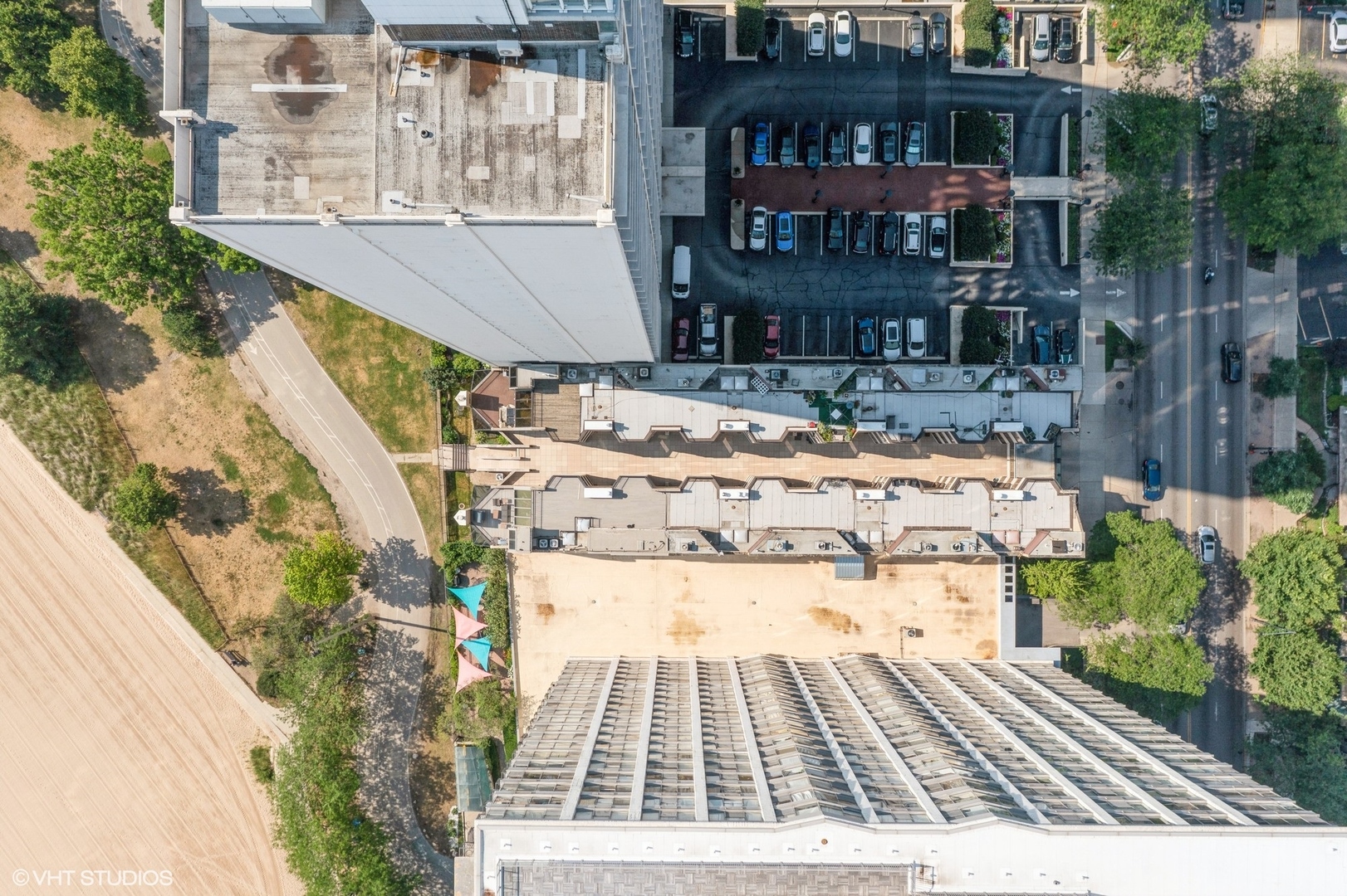 5747 N Sheridan Road Unit: L
