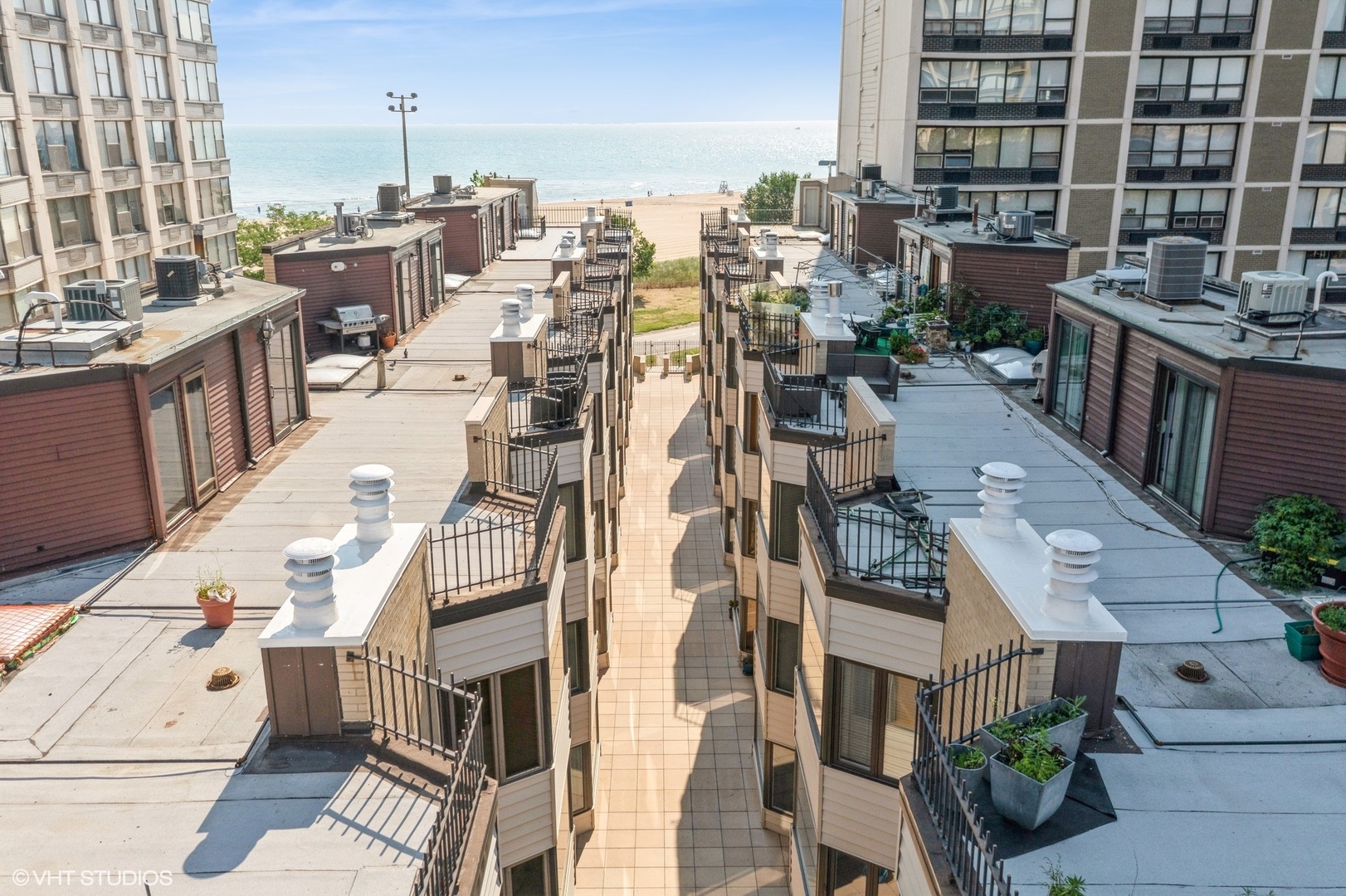 5747 N Sheridan Road Unit: L