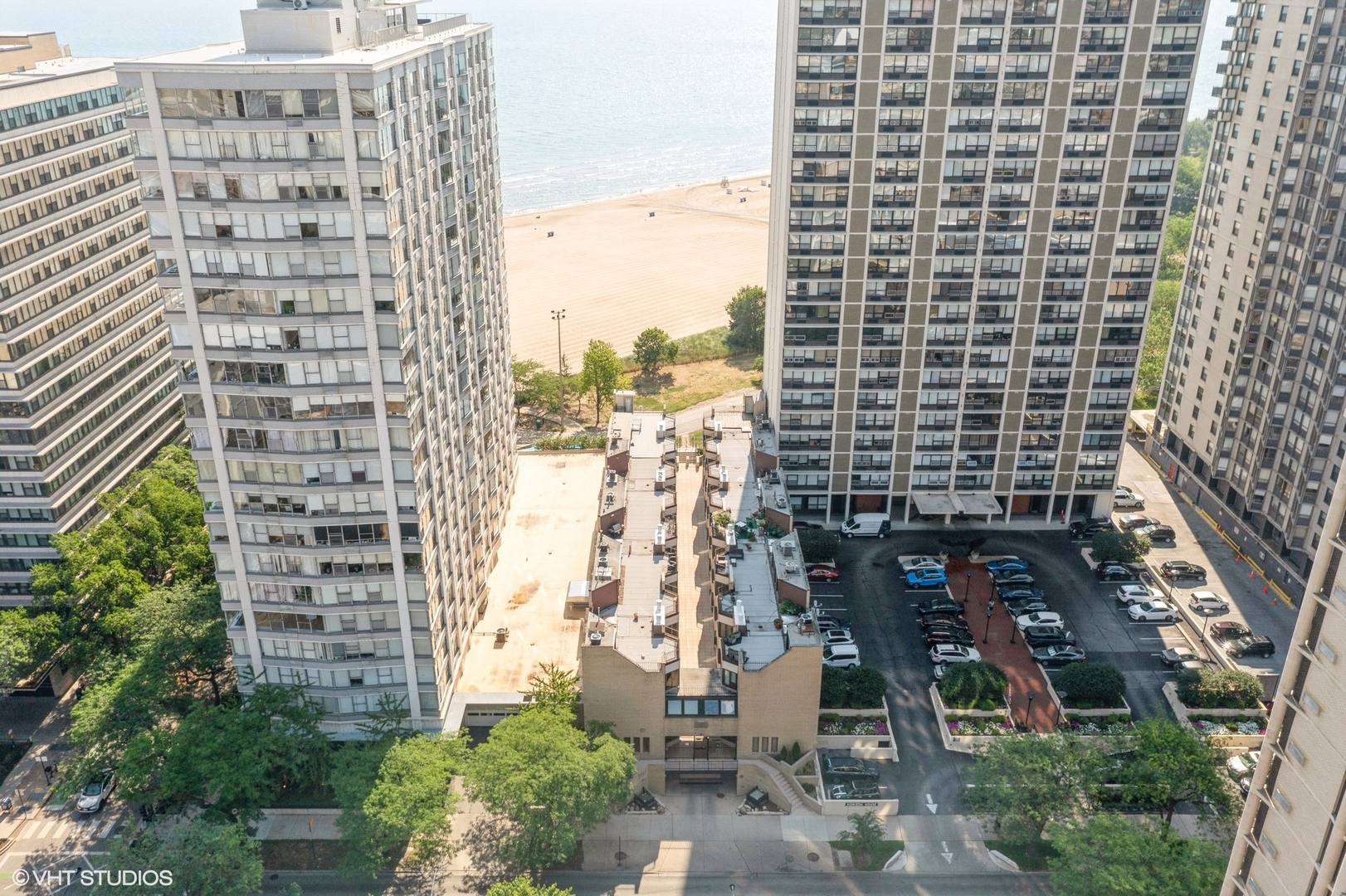 5747 N Sheridan Road Unit: L