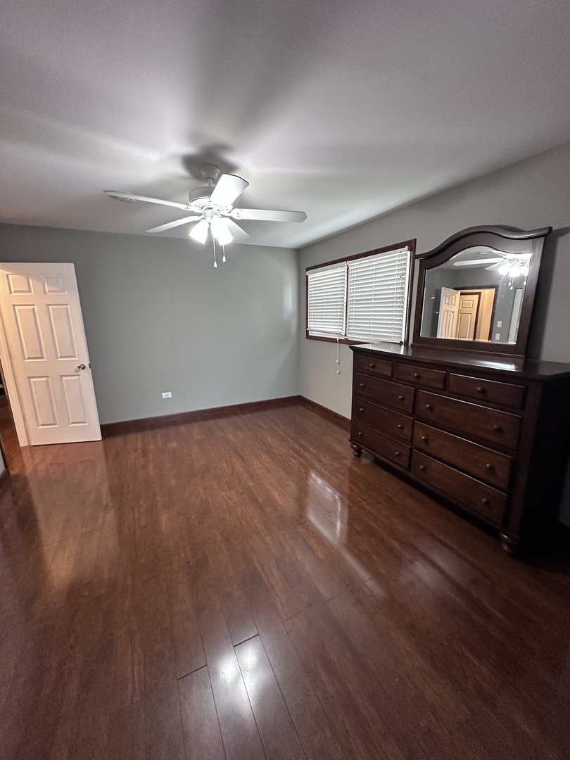 12901 S Marquette Avenue