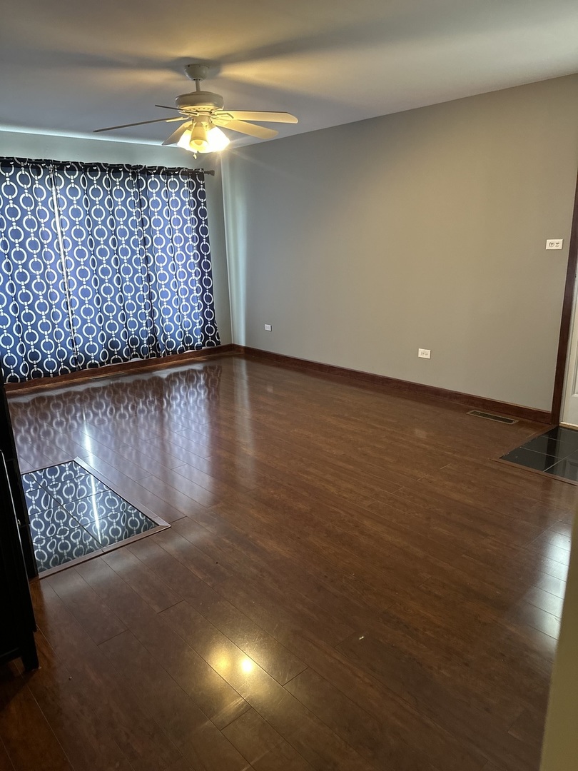 12901 S Marquette Avenue