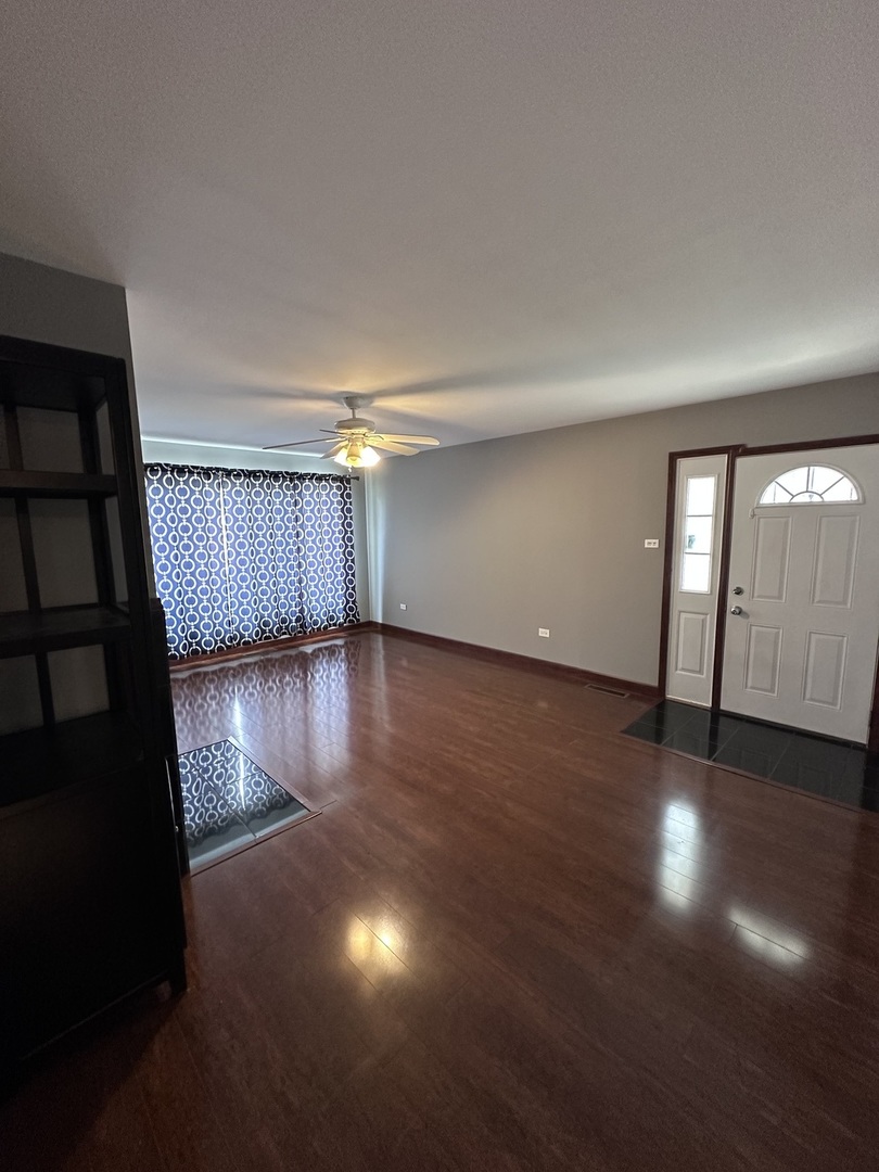 12901 S Marquette Avenue