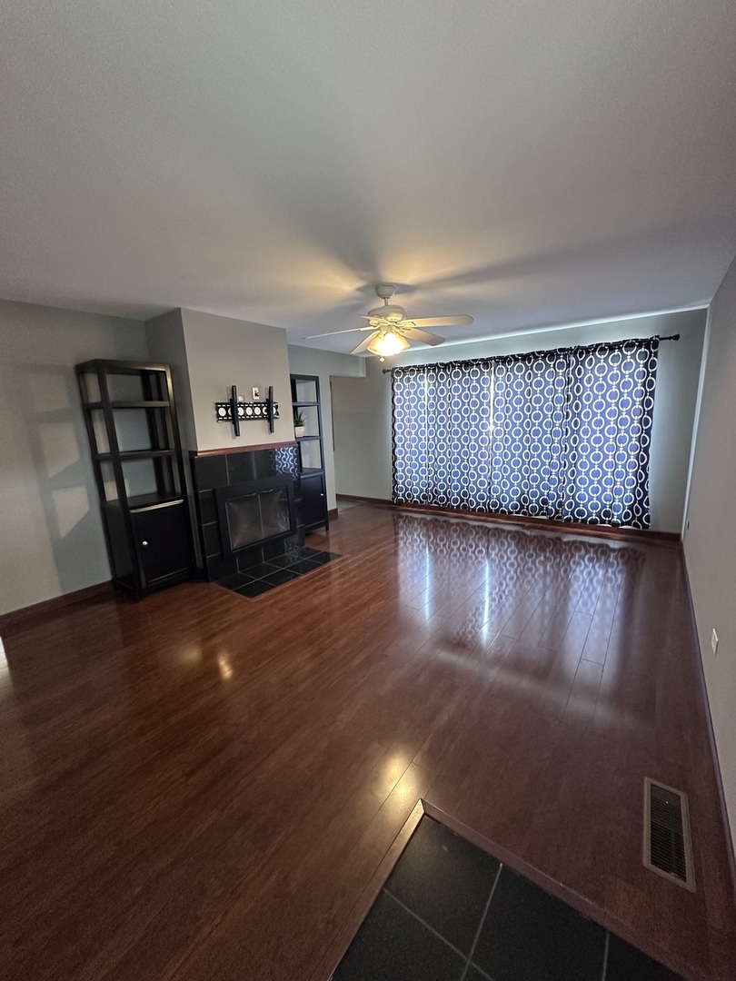 12901 S Marquette Avenue