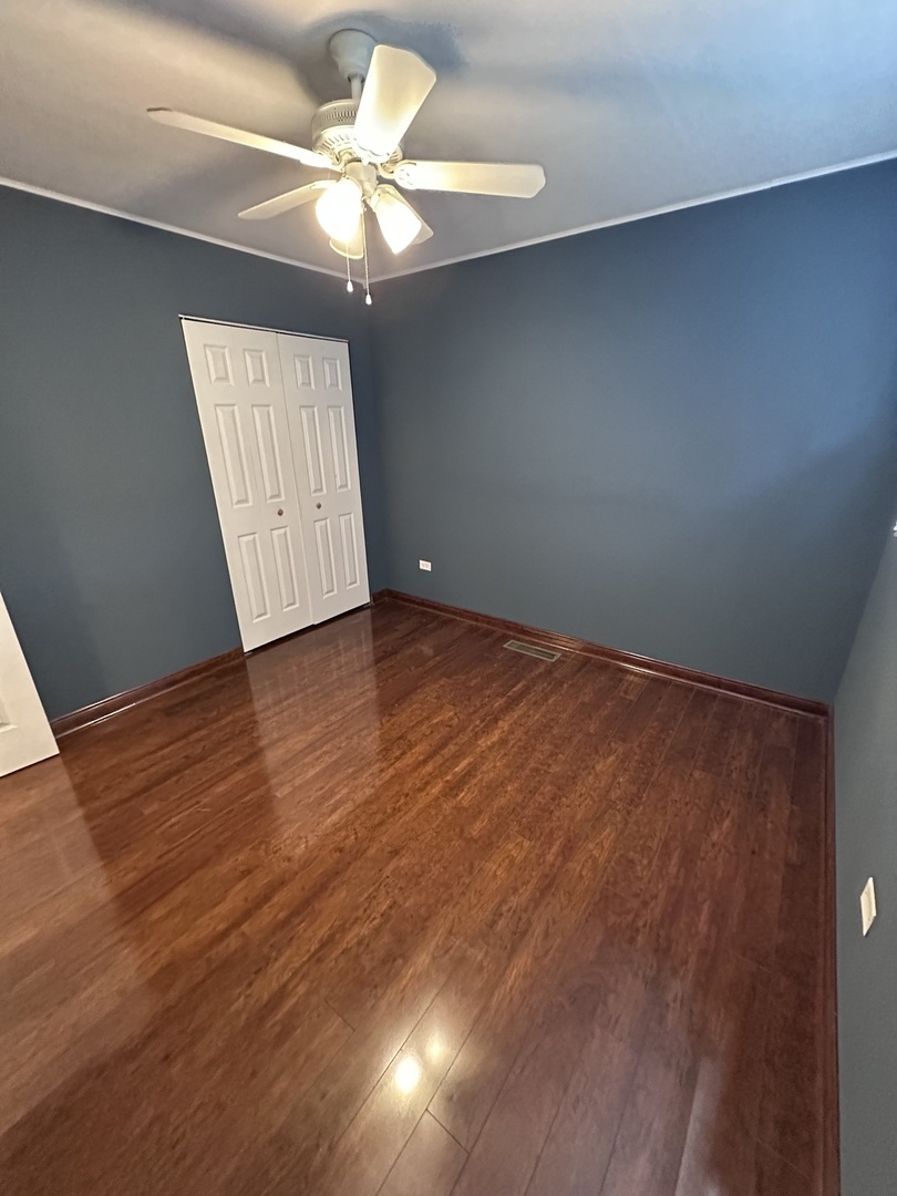 12901 S Marquette Avenue